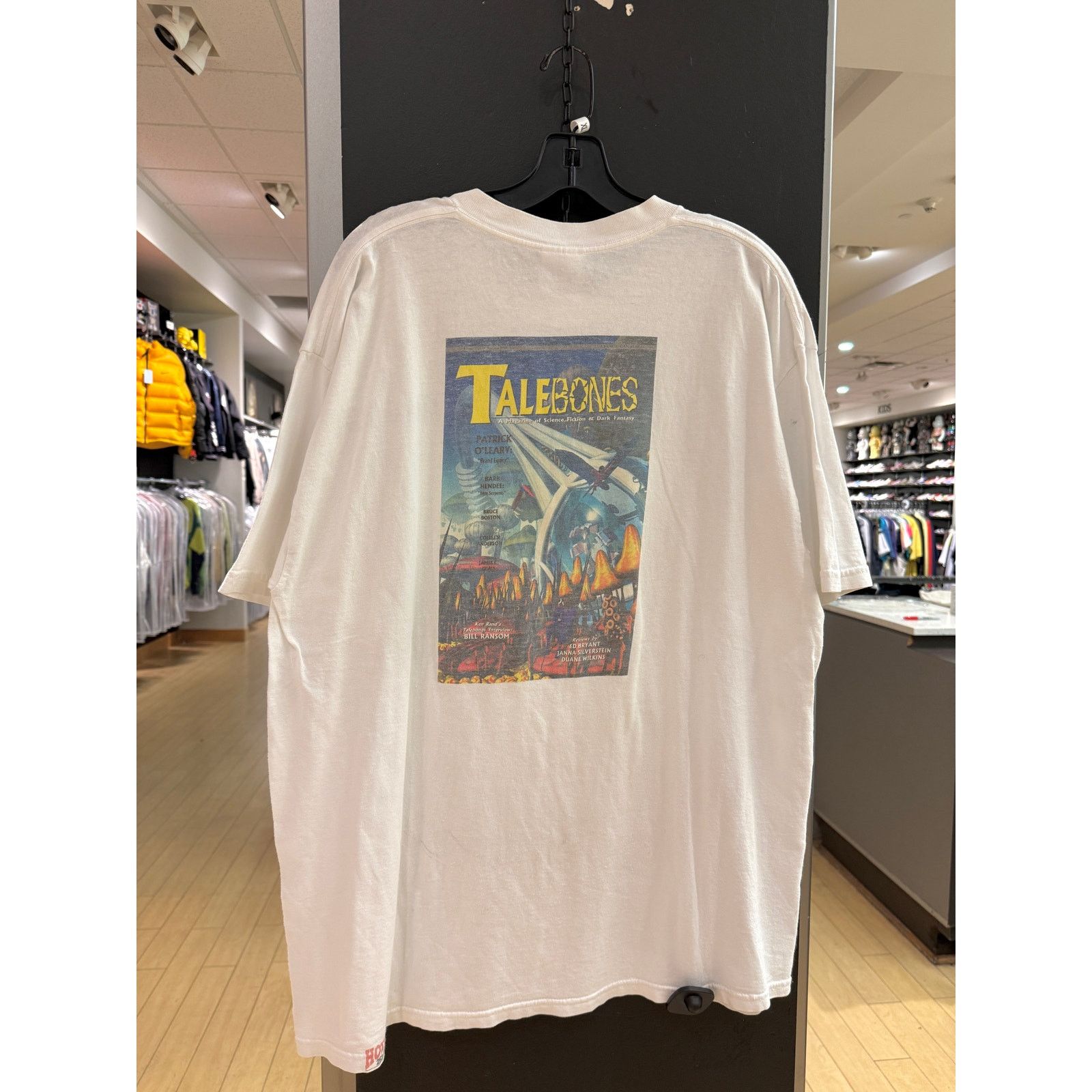 Vintage 90s Talebones Vintage Science Fiction Magazine Tee Shirt Size US XL / EU 56 / 4 - 1 Thumbnail