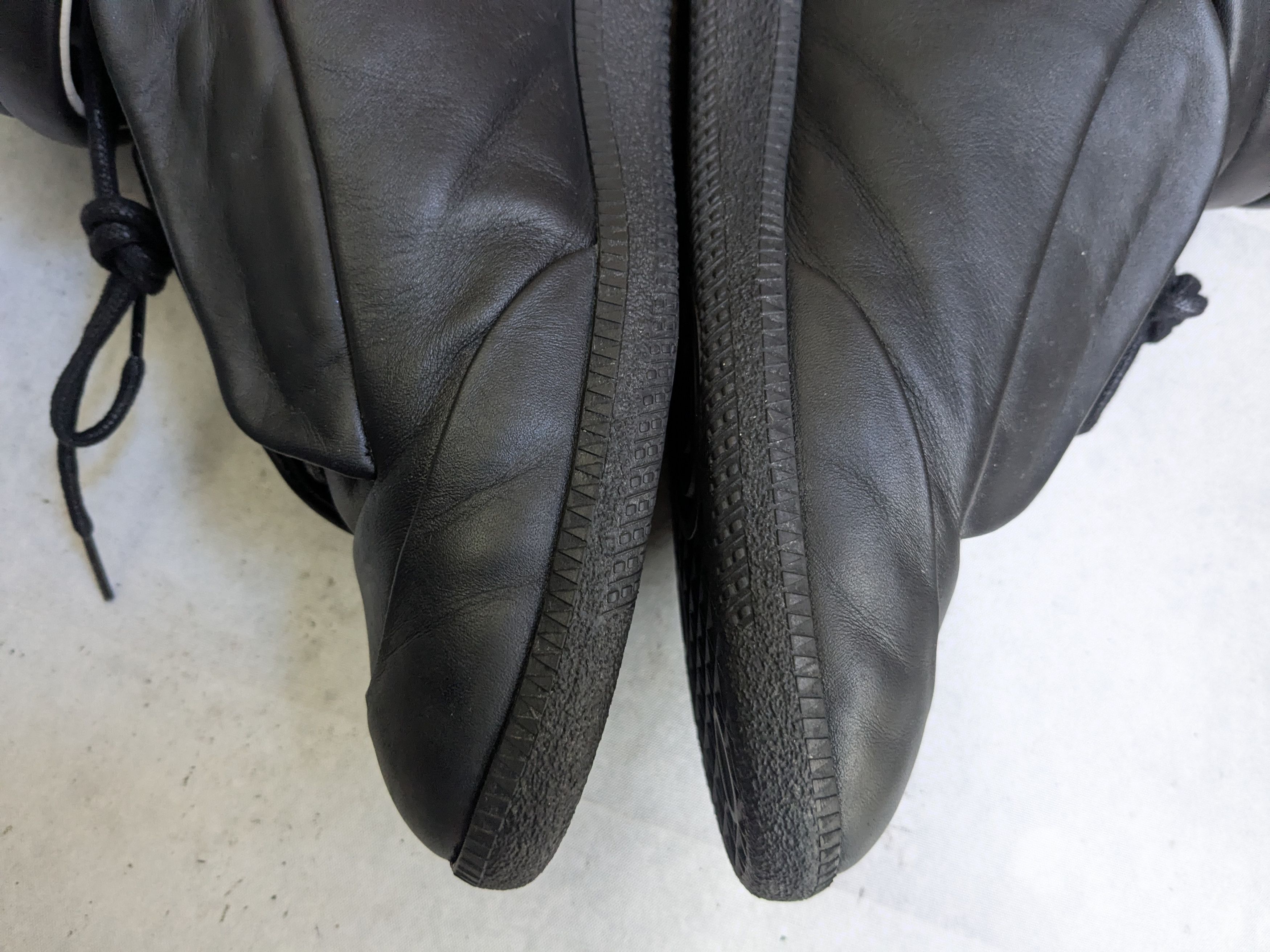 Maison Margiela Maison Margiela Future Sneakers Black 10 43 High Tops Size US 10 / EU 43 - 13 Thumbnail
