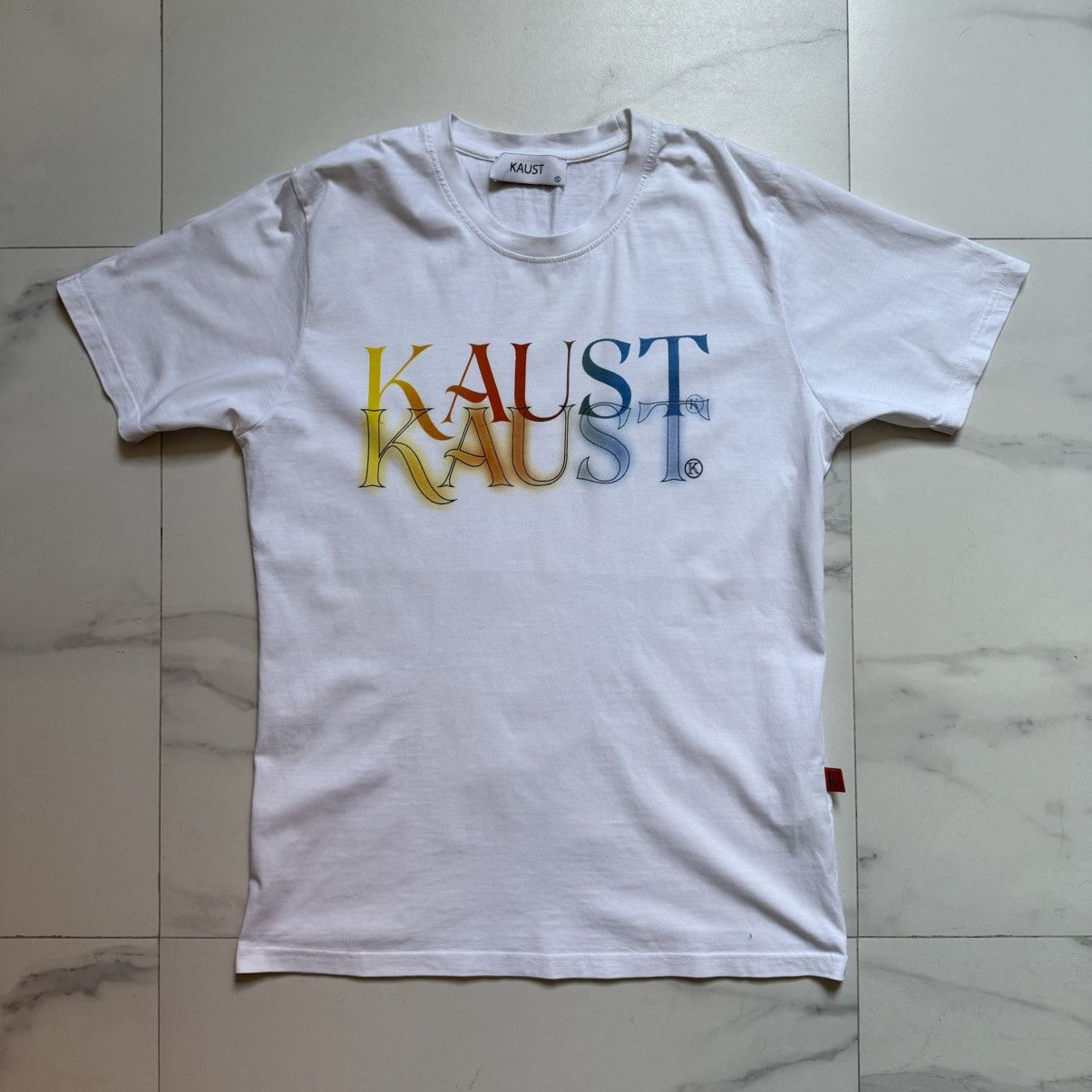 Collegium Vintage Y2K KAUST Arabic College Tee Size US L / EU 52-54 / 3 - 2 Thumbnail