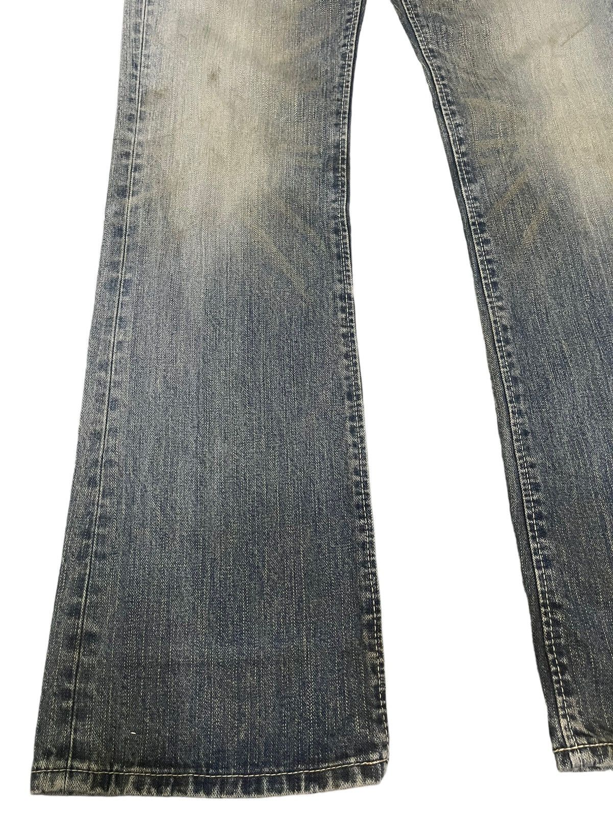 Wrangler Vintage Wrangler Classic Blue Wash Style Flare Jeans Size US 29 - 5 Thumbnail