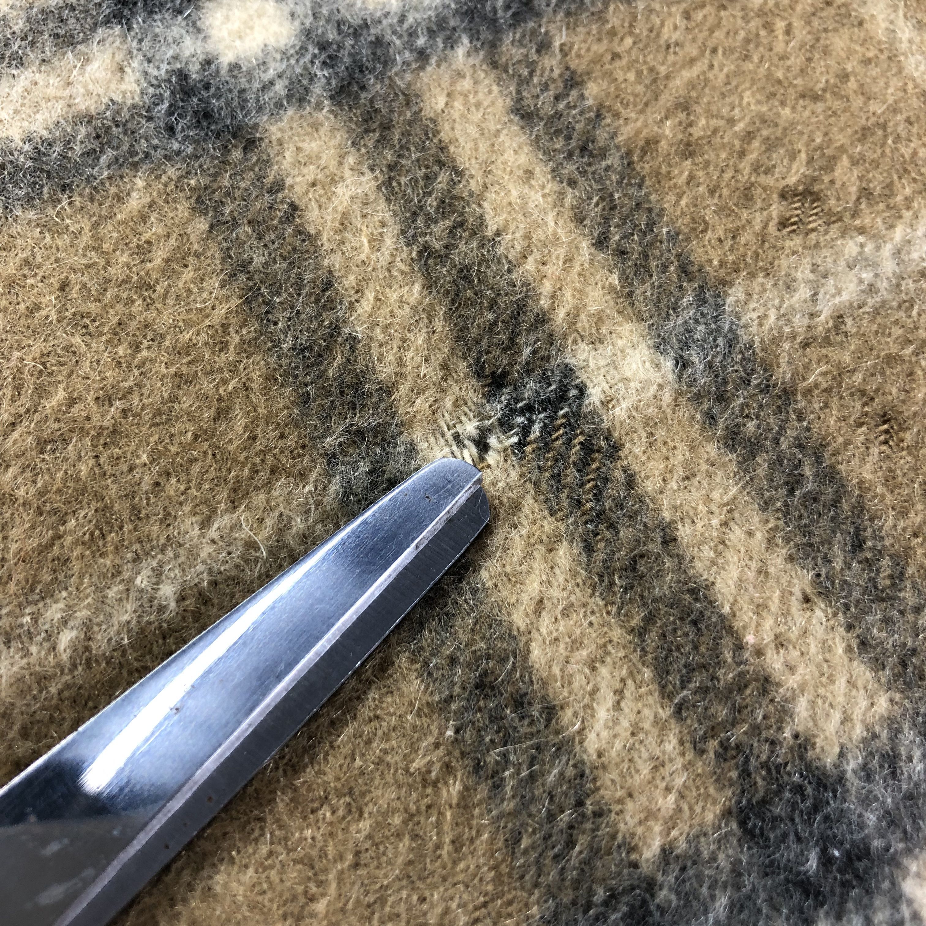 Burberry Burberrys Nova Check Cashmere Scarf Muffler Neckwear V2538 Size ONE SIZE - 19 Thumbnail