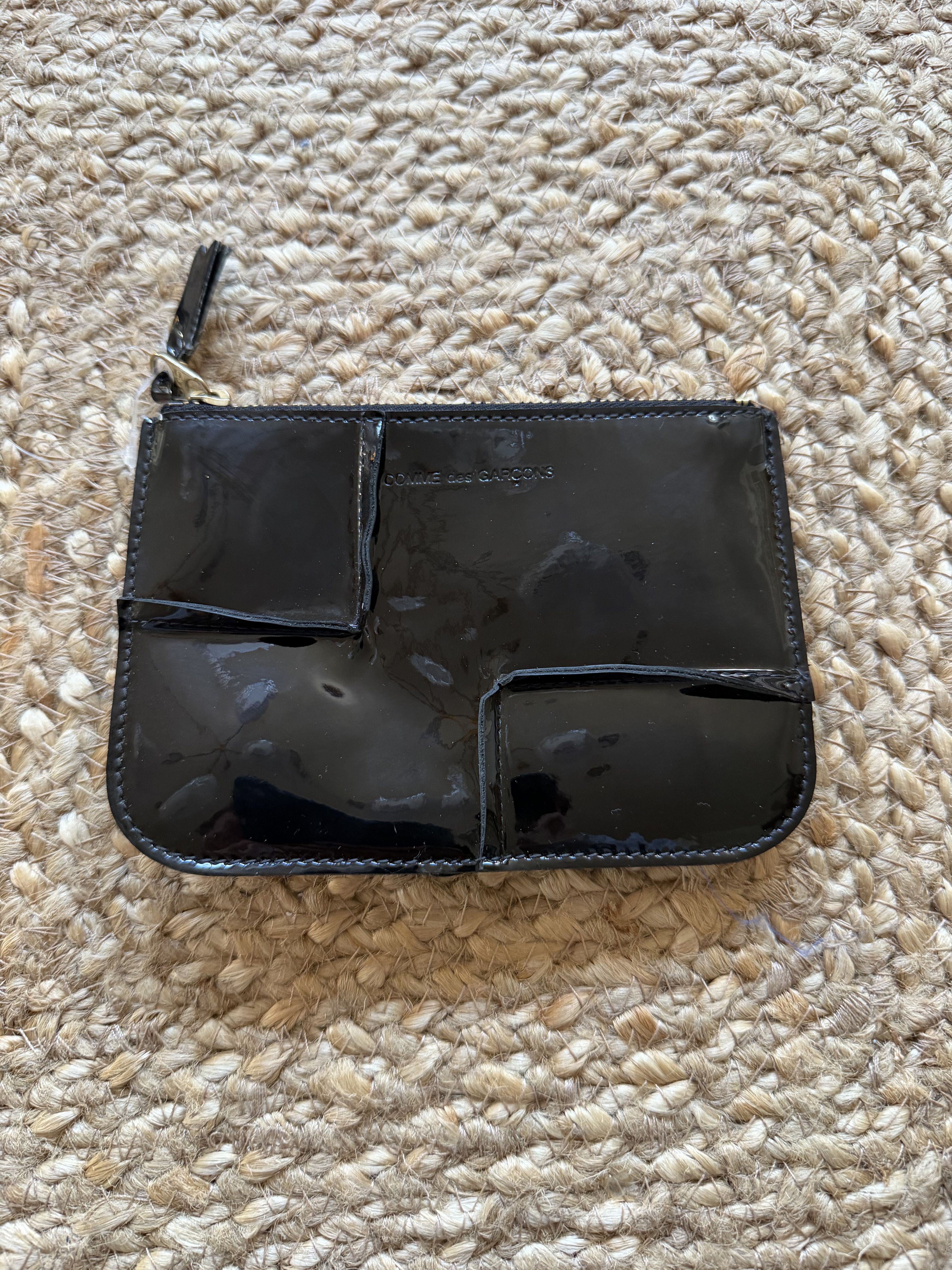 Comme des Garcons Comme Des Garcons Patent Leather Pouch Wallet Zip $174 MSRP Size ONE SIZE - 2 Thumbnail