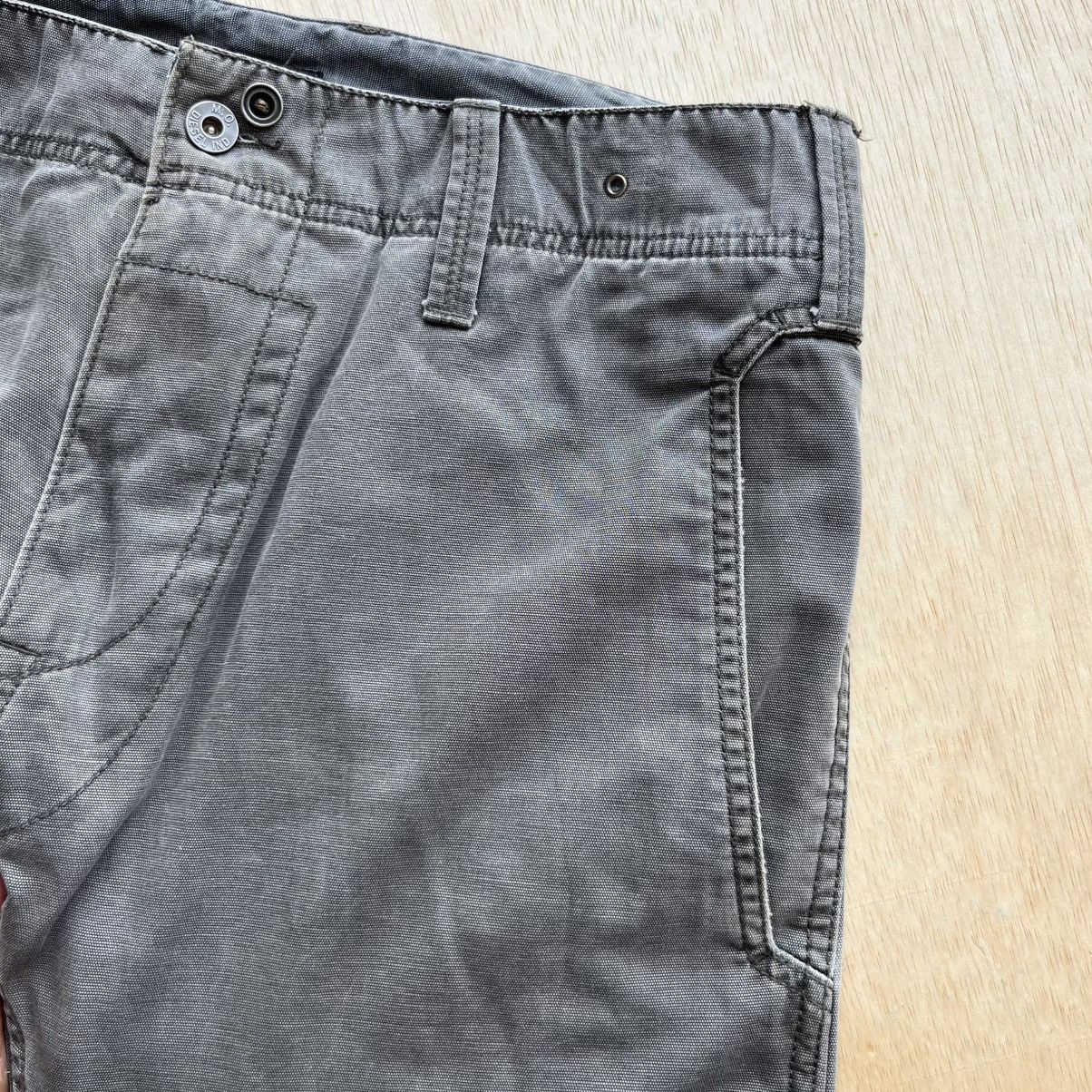 Diesel DIESEL VINTAGE CARPENTER Y2K REGULAR FIT CASUAL PANTS Size US 34 / EU 50 - 9 Thumbnail