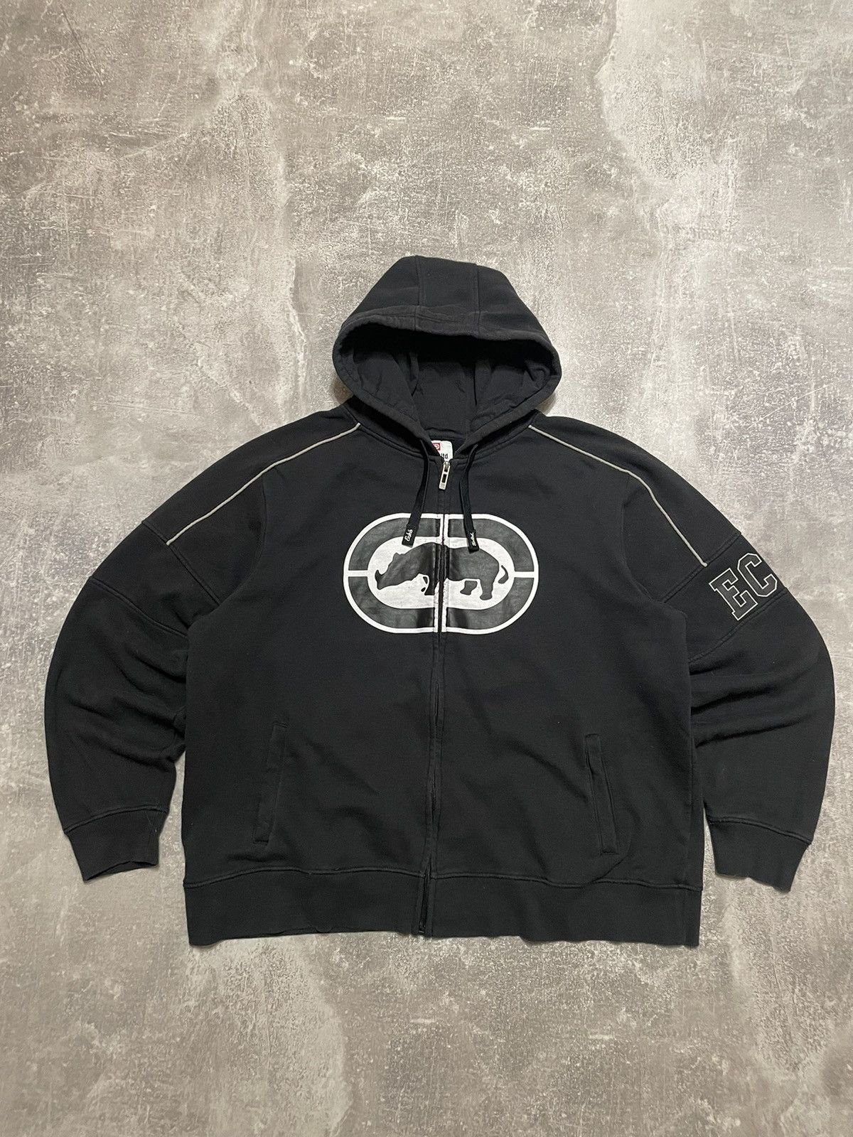 Vintage Ecko Unlimited Buggy Oversized Zip-Up Hoodie 4XL