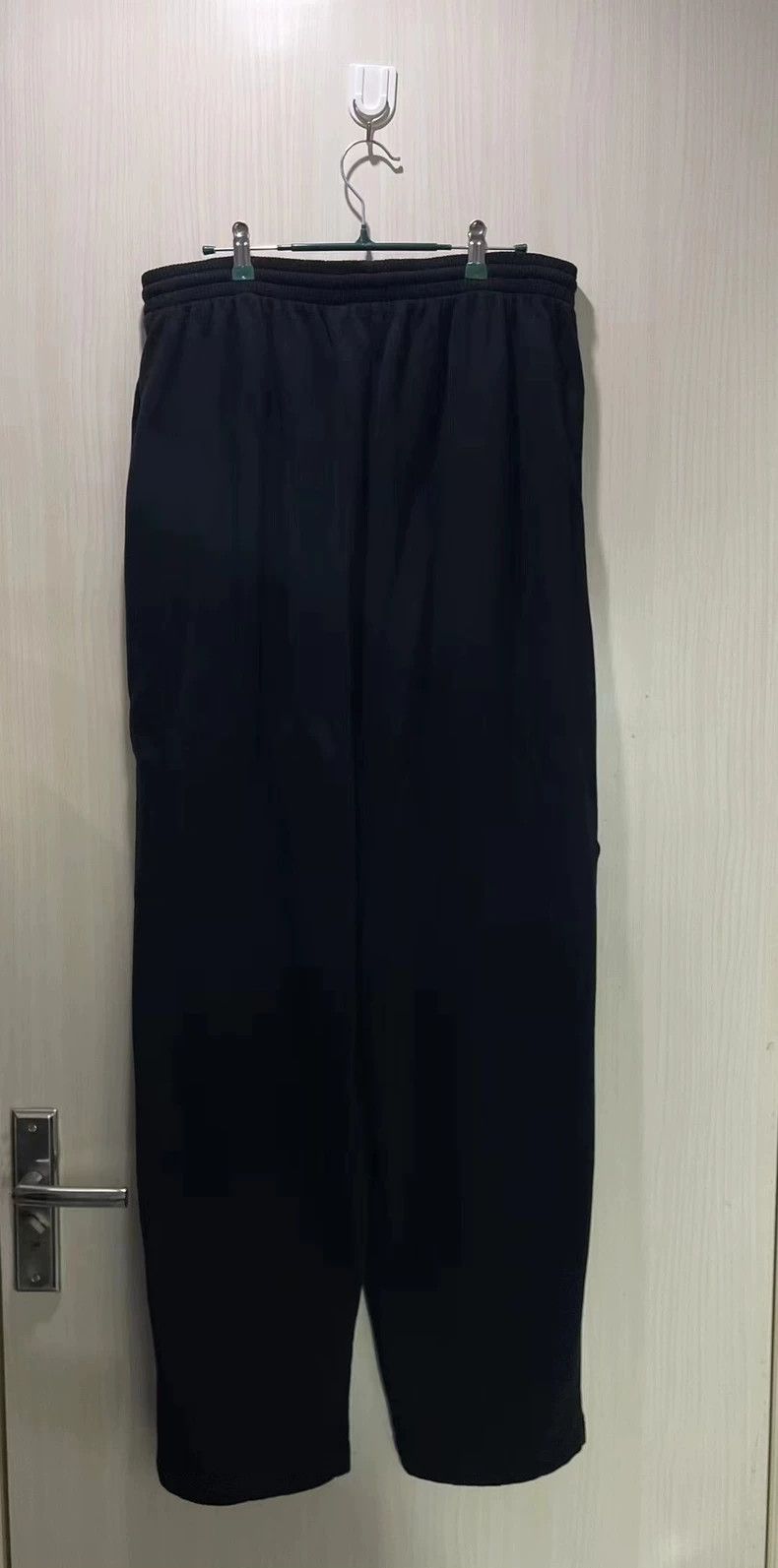 Balenciaga Balenciaga size M NASA Logo Embroidered Black Sweatpants Size US 27 - 3 Thumbnail