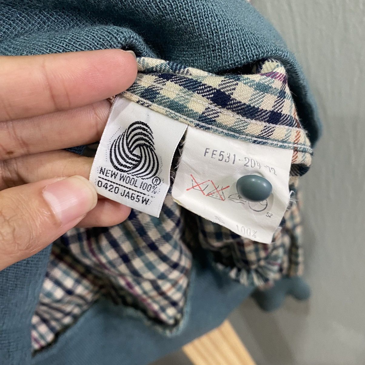 Burberry Vintage 80s Burberrys Nova Check Pullover Polo Banded Waist Size US L / EU 52-54 / 3 - 18 Thumbnail