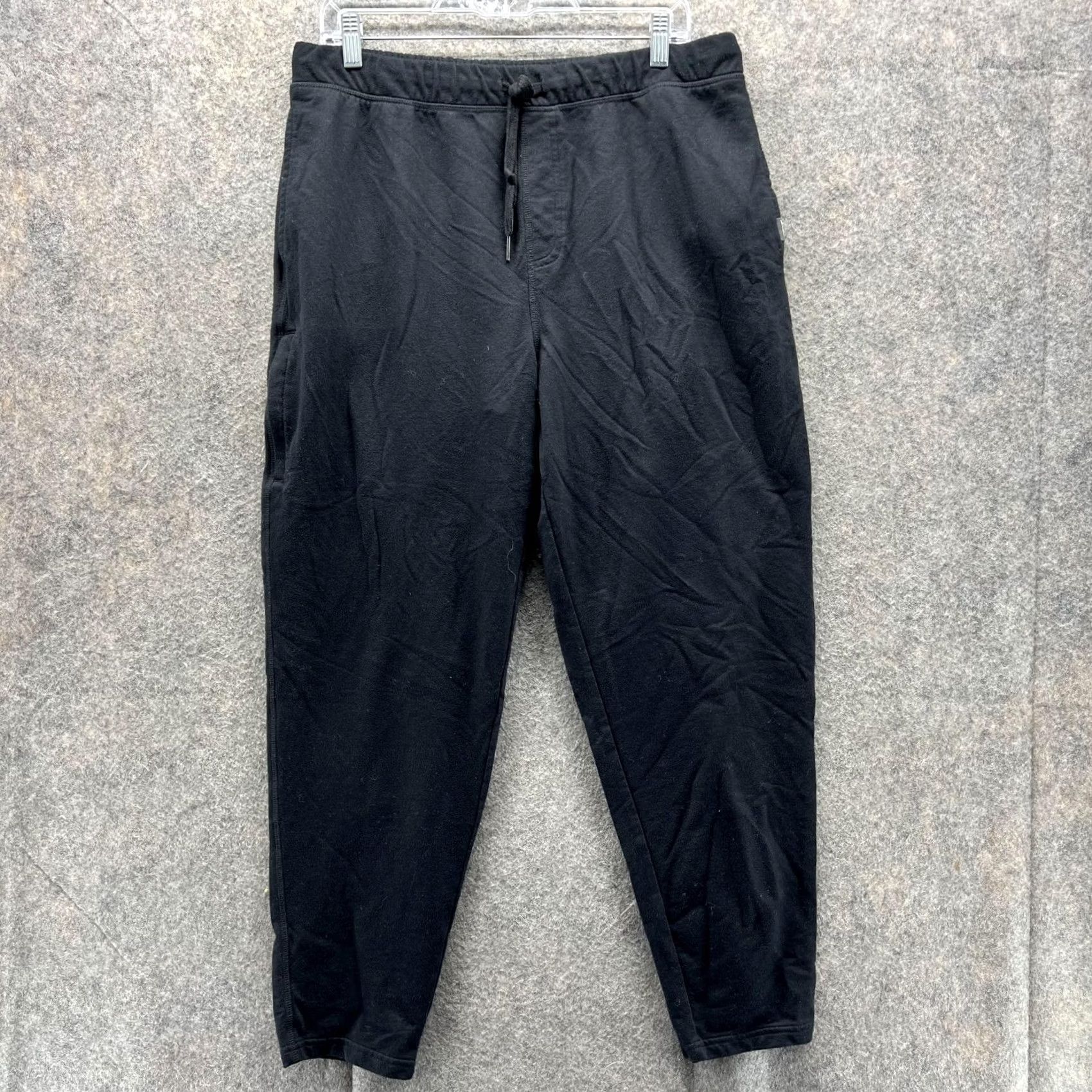 Eddie Bauer Eddie Bauer Sweatpants Men Large Adult Black Athletic Training Polyester Stretch Pants Casual Regular Fit Inseam 26 in Pockets Size US 33 - 2 Thumbnail