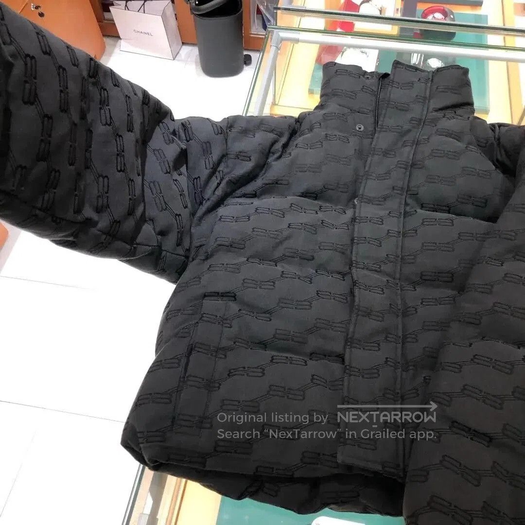 Balenciaga Balenciaga SS22 Logo Cotton Puffer Jacket. Size US L / EU 52-54 / 3 - 2 Thumbnail