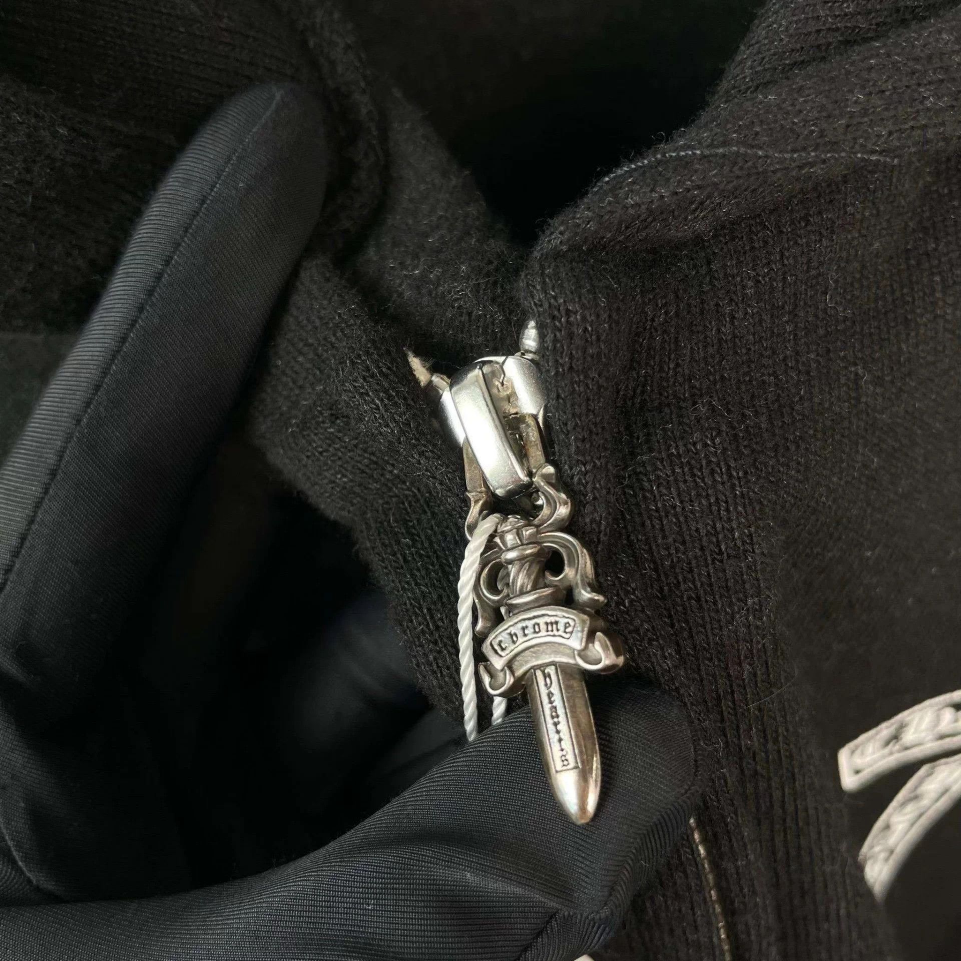 Chrome Hearts Chrome Hearts Black Kylin Arm Horseshoe Zip Hoodie Size US M / EU 48-50 / 2 - 3 Thumbnail