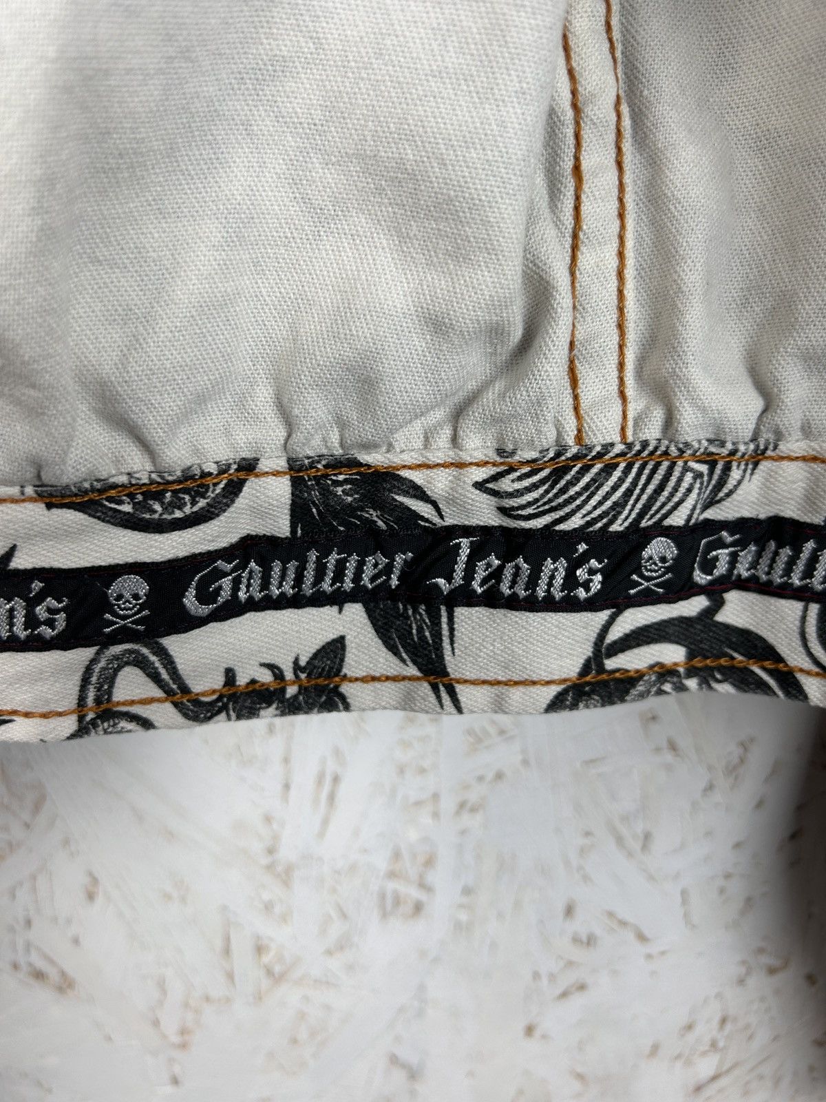 Jean Paul Gaultier Archive JPG Tattoo S96 Jean Paul Gaultier Print Denim Jacket Size M / US 6-8 / IT 42-44 - 14 Thumbnail