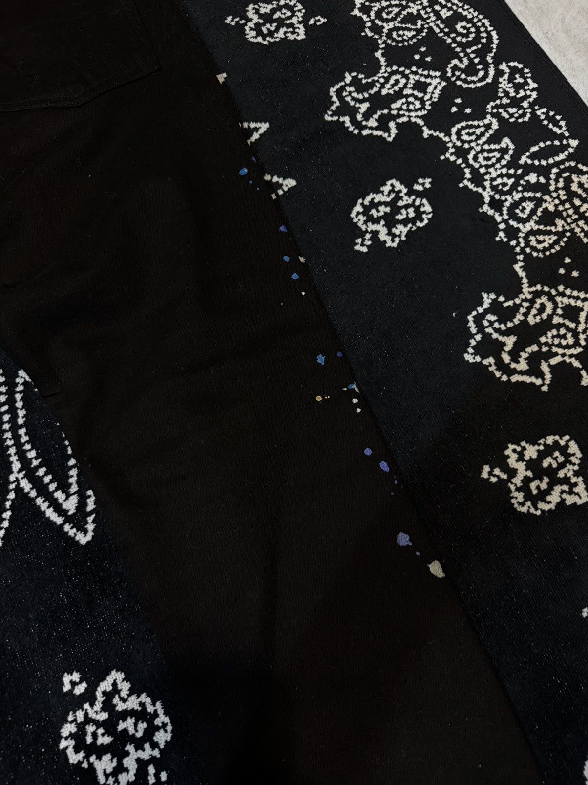 Amiri AMIRI CRYSTAL PAINT SPLATTERED JEANS Size US 34 / EU 50 - 10 Thumbnail