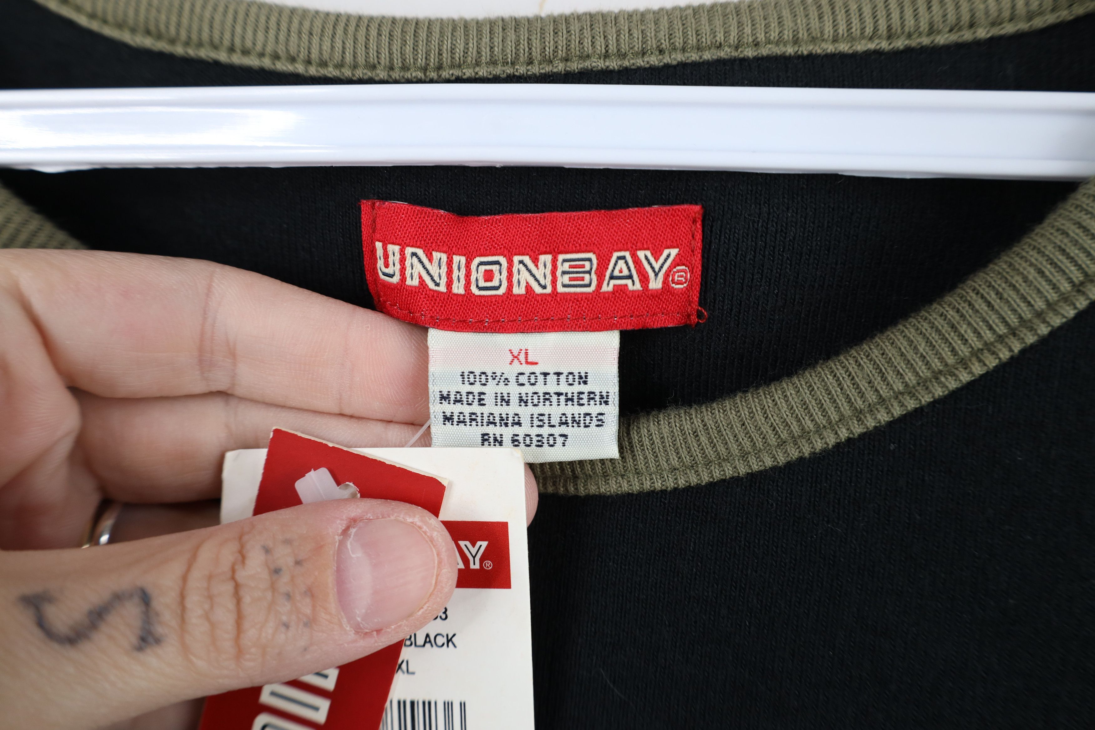 UNIONBAY Deadstock Vintage 90s Unionbay Ribbed Knit T-Shirt Black Size XL / US 12-14 / IT 48-50 - 6 Thumbnail