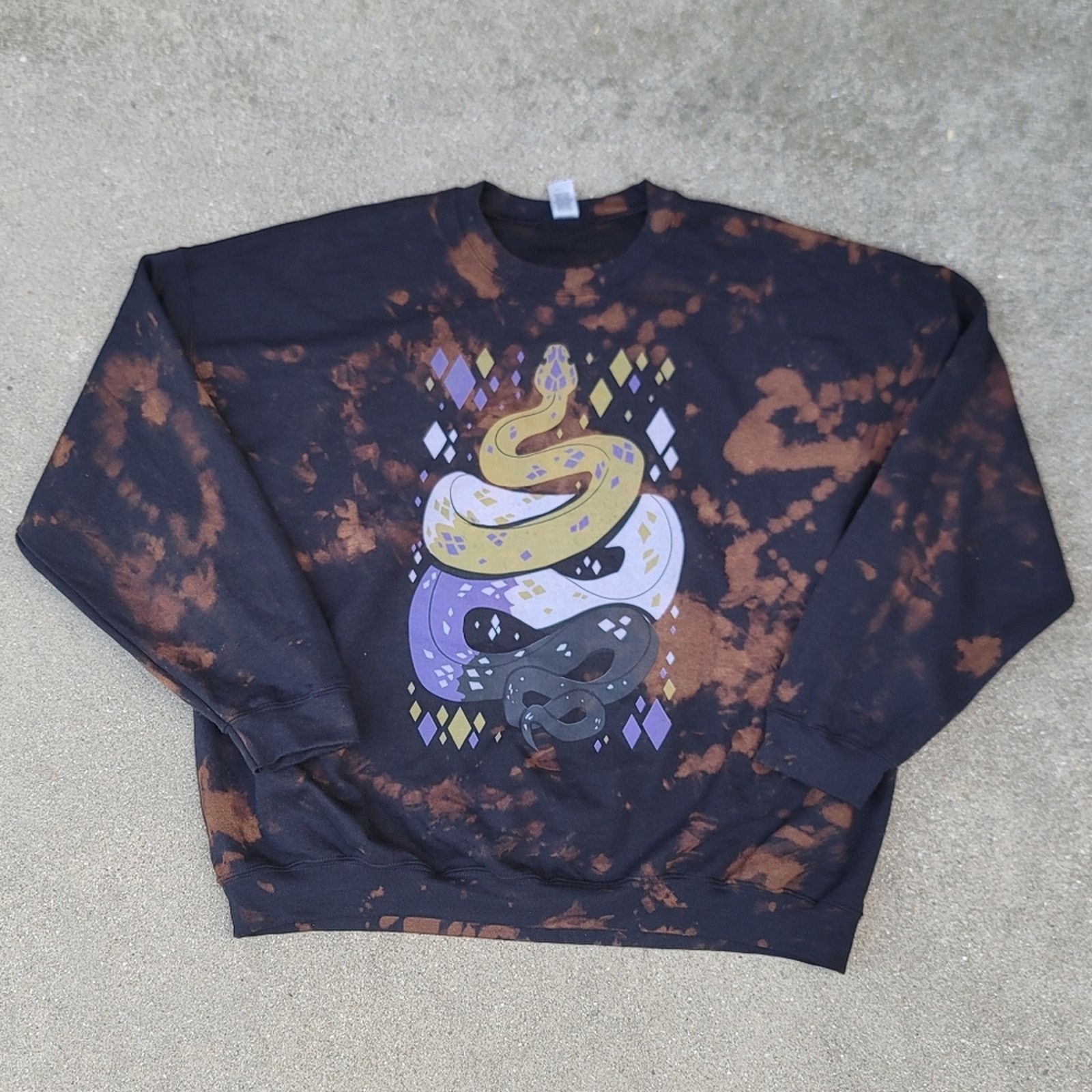 Gildan Kobe Bryant Black Mamba LA Lakers Bleach-dyed Sweatshirt Size US XXL / EU 58 / 5 - 1 Thumbnail