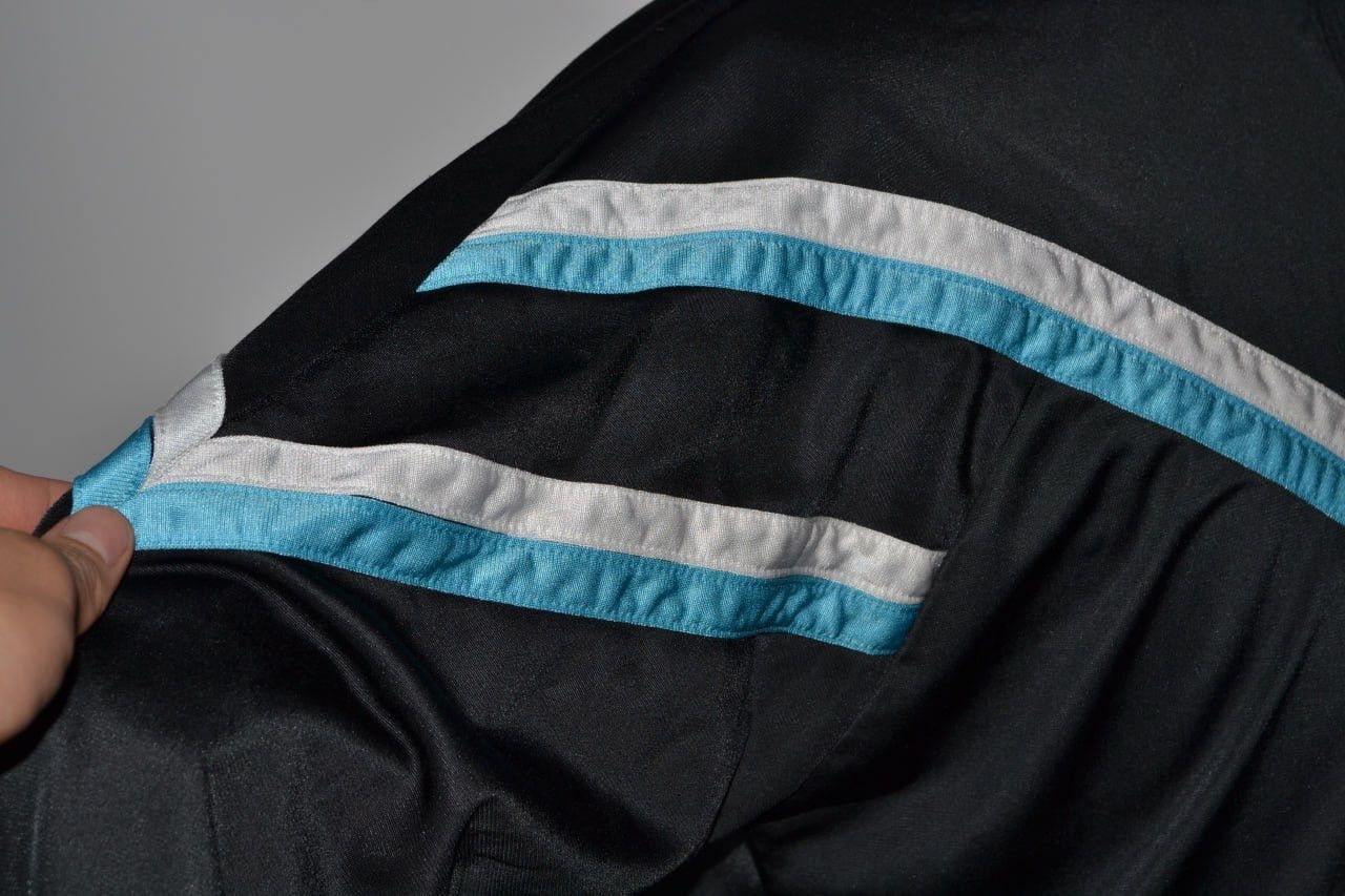 Adidas × Vintage Adidas Vintage Casual Track TopSweater Size m Size US M / EU 48-50 / 2 - 5 Thumbnail