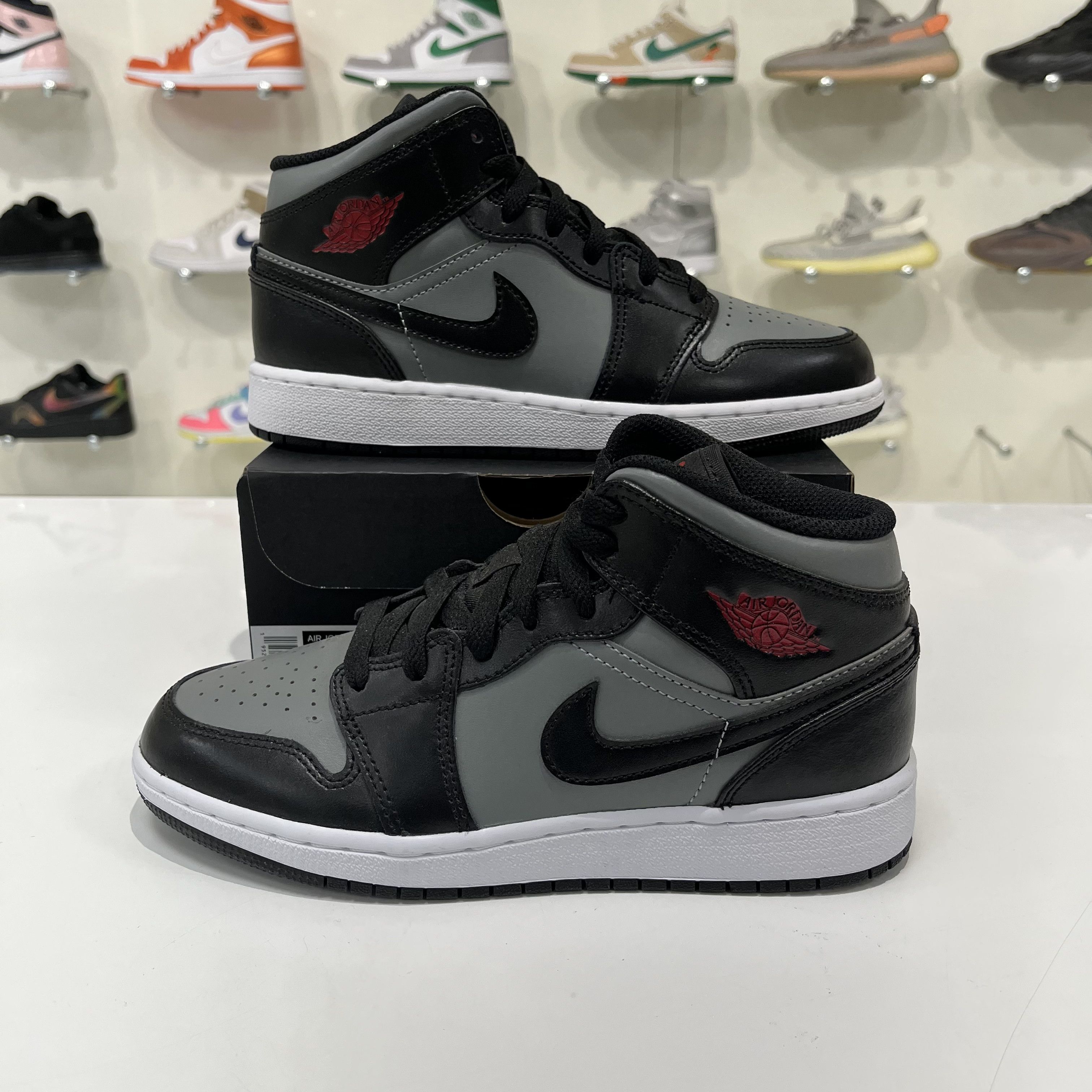Nike × Nike ACG × Vintage Air Terra Albis Black | Taxi-Dark