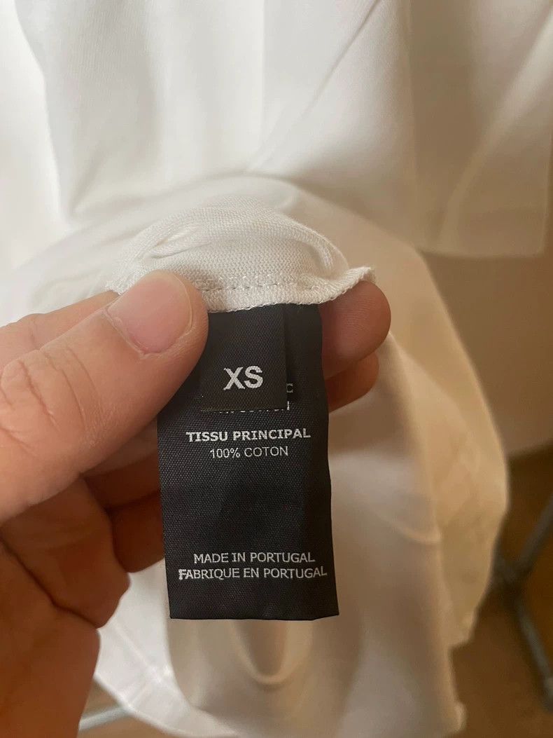 Vetements Vetements Brand Anti-War V Embroidered T-Shirt, Size XS Size US XS / EU 42 / 0 - 5 Thumbnail