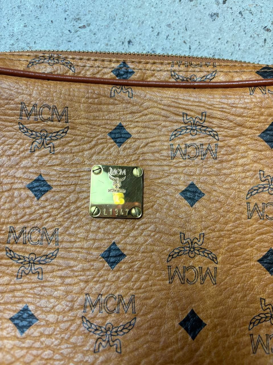 MCM × Vintage Vintage MCM Visetos Leather Boston Bag Cognac Size ONE SIZE - 3 Thumbnail