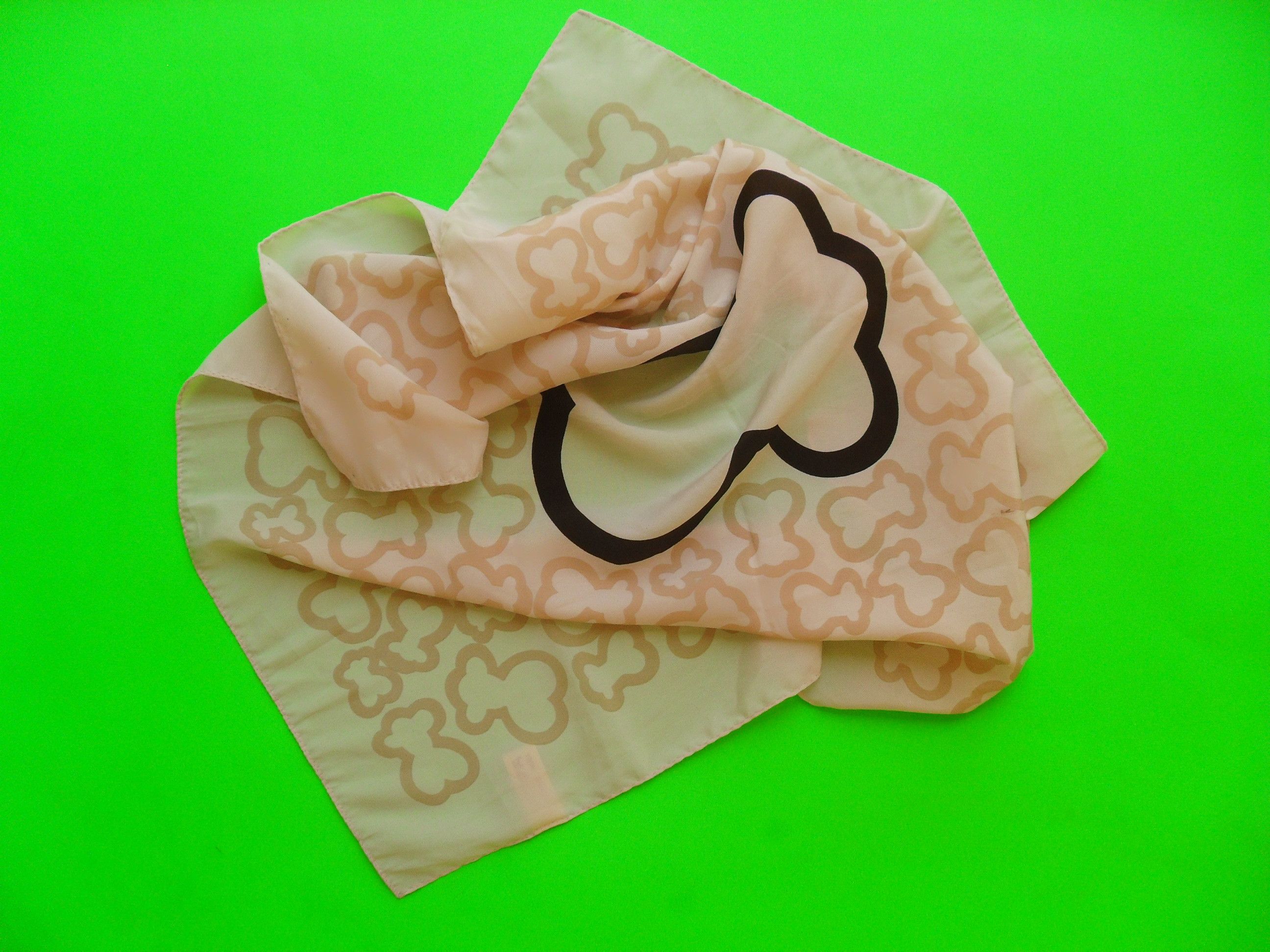 Other 100% Silk travel square scarf. Size ONE SIZE - 5 Thumbnail