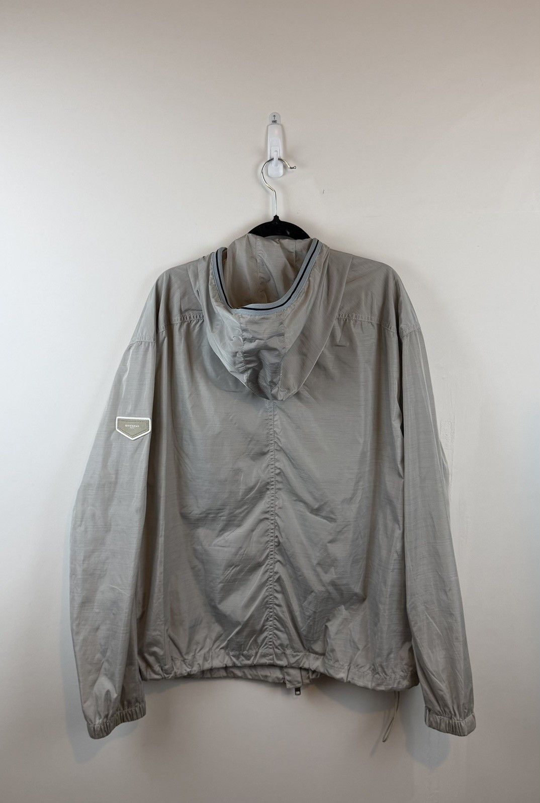 Givenchy Givenchy Lightweight Hooded Jacket - Grey Nylon - Authentic Size US L / EU 52-54 / 3 - 2 Thumbnail