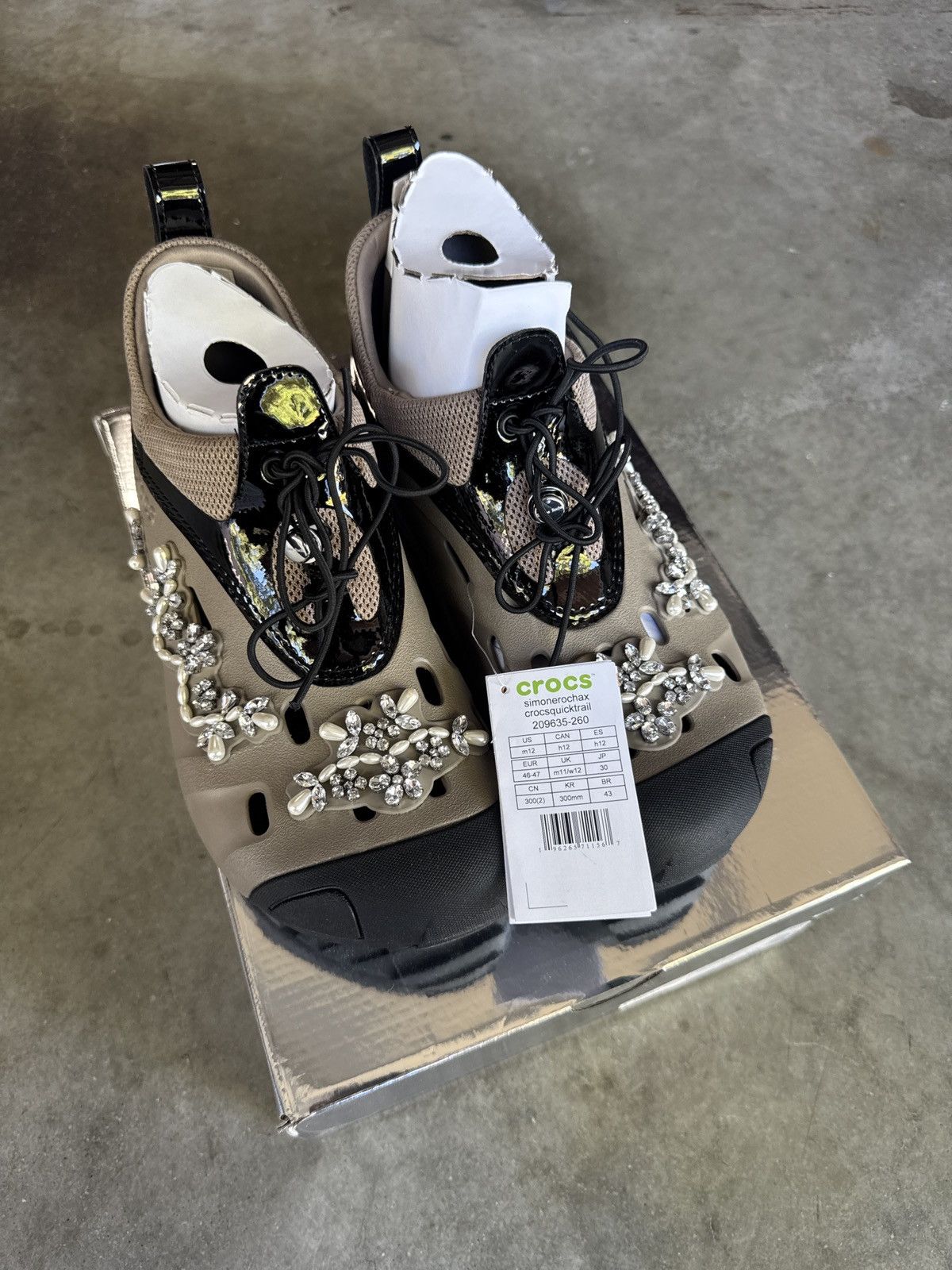 Crocs × Simone Rocha DS Simone Rocha Crocs Quick Trail Khaki Men's Size 12 Size US 12 / EU 45 - 3 Thumbnail