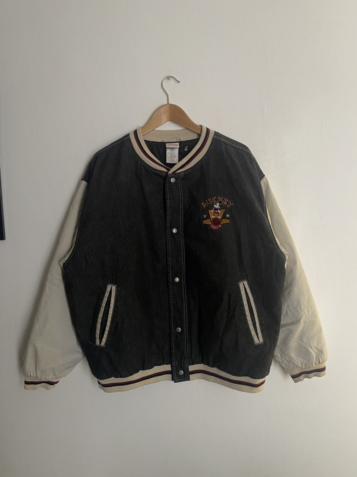 Mickey Mouse × Vintage Micky Mouse 1928 INSANE Varsitiy Jacket from 90s Size US L / EU 52-54 / 3 - 1 Thumbnail