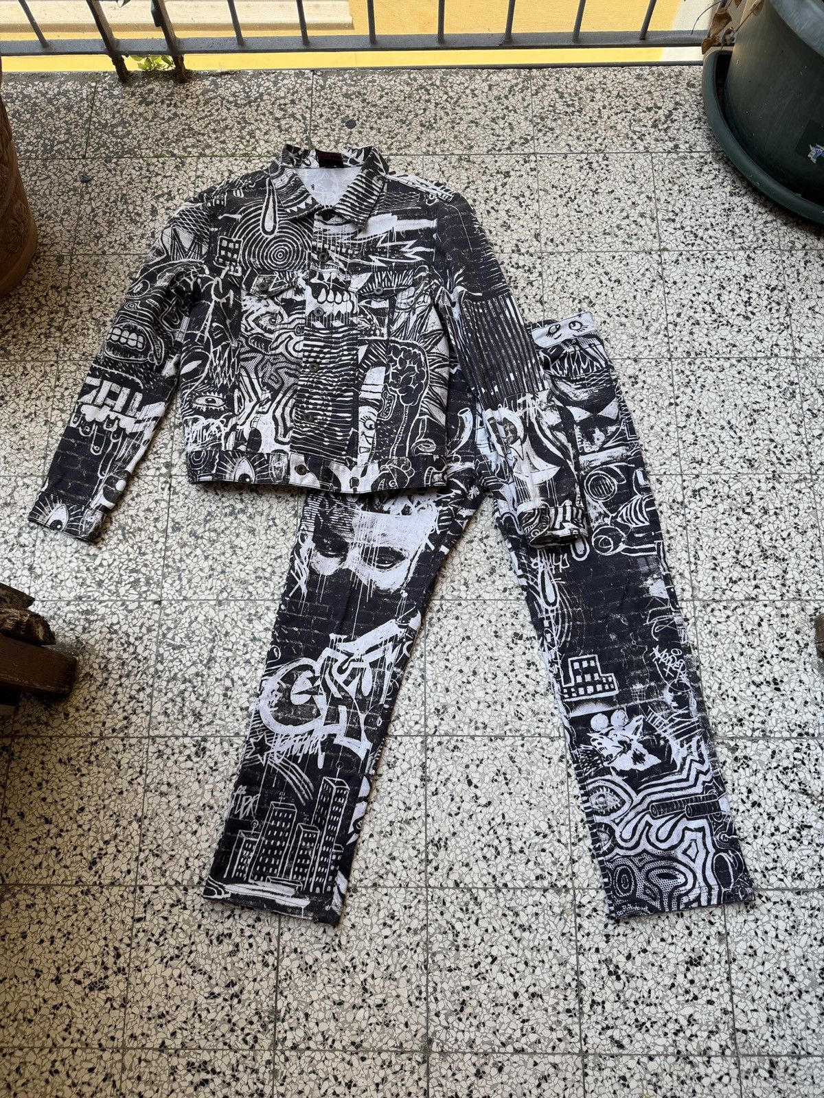 Jean Paul Gaultier Rare Jean Paul Gaultier Art Print All-Over Stretch Set Size XL / US 12-14 / IT 48-50 - 1 Thumbnail