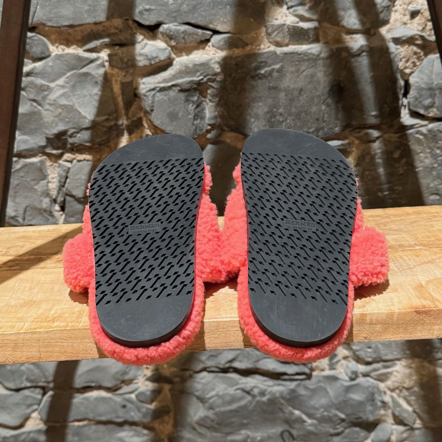 Hermes Hermès Rose Du Désert Chypre Shearling Sandals Size US 5.5 / IT 35.5 - 9 Thumbnail