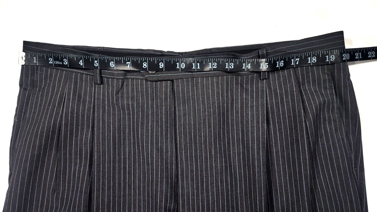 Hart Schaffner Marx Hart Schaffner Marx 2-Piece Pinstripe Suit Set 44L / 40x29 Size 44L - 16 Thumbnail