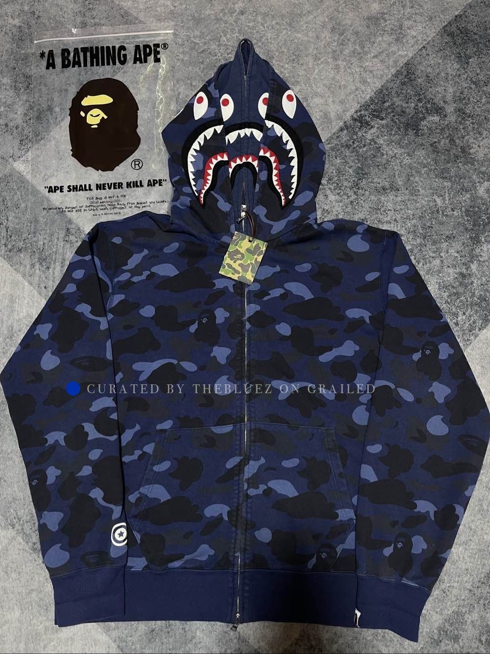 Bape Blue Camo Shark Print Zip-Up Hoodie Size US XXL / EU 58 / 5 - 1 Preview