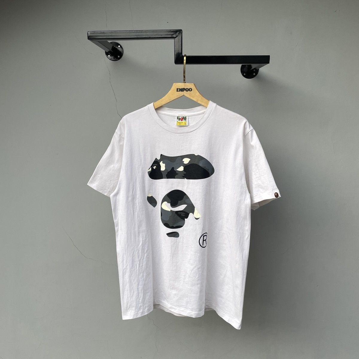 Bape Bathing Ape Bape Glow In The Dark Size US L / EU 52-54 / 3 - 1 Thumbnail