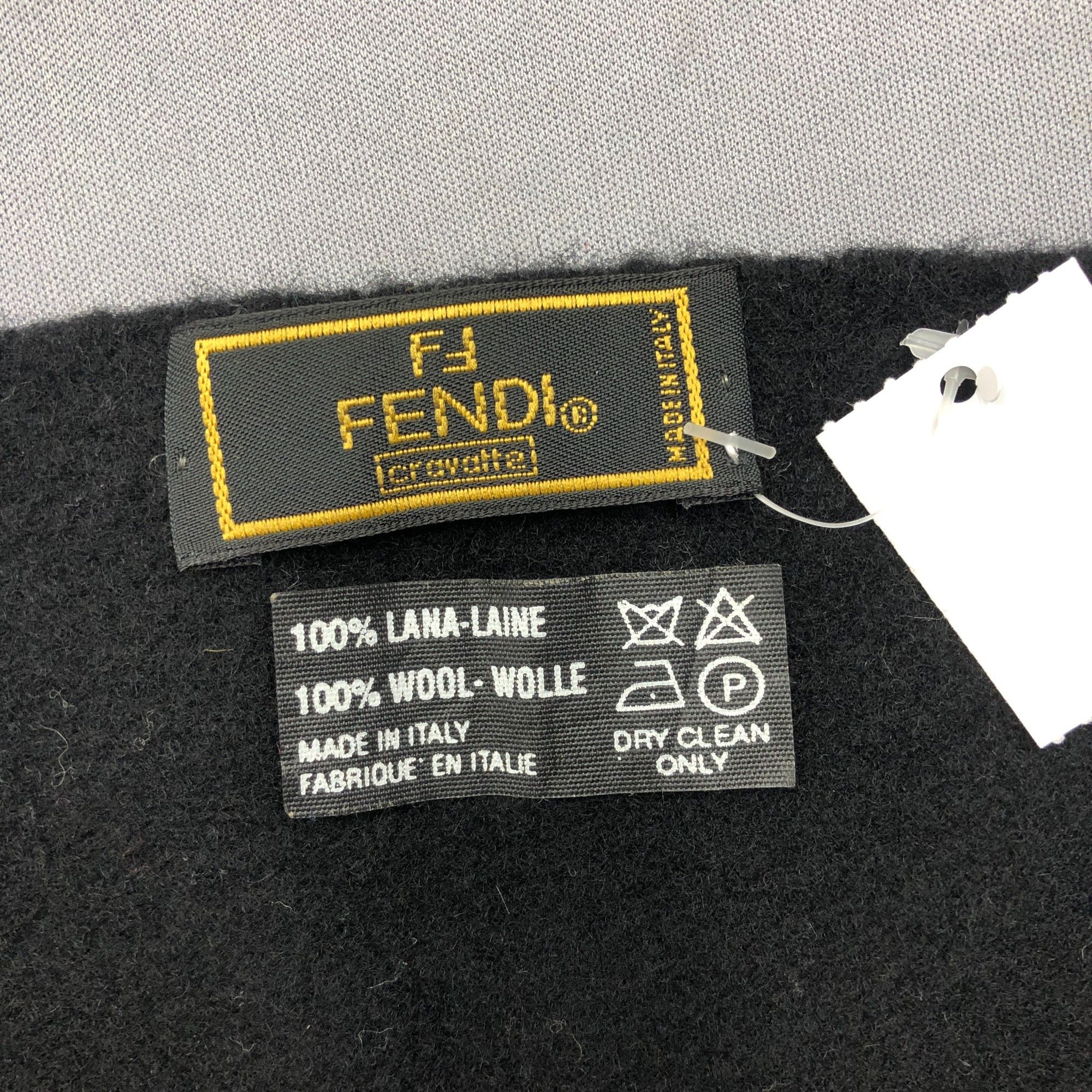 Japanese Brand Vintage Fendi Scarf Muffler Wool Winter Neckwear Scarves Size ONE SIZE - 5 Thumbnail