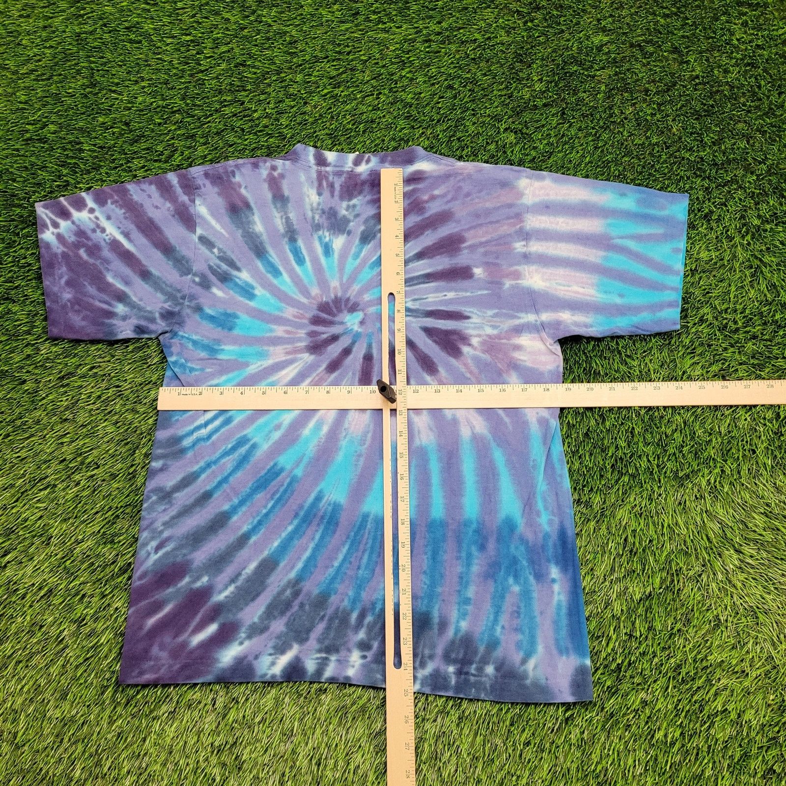 Vintage Vintage 90s Spiral Tie-Dye Shirt S/M 19x25 V-Neck USA Made Size US M / EU 48-50 / 2 - 6 Thumbnail
