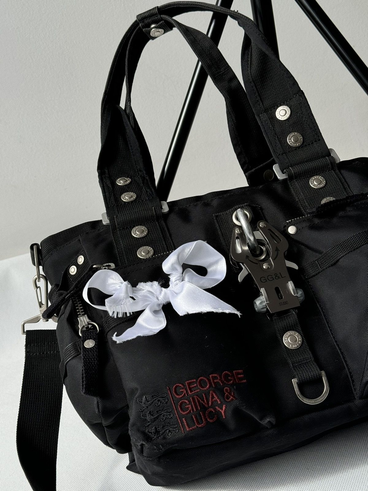 George Gina & Lucy × Japanese Brand Very Rare George Gina & lucy Y2k Alyx Bag Crossbody Handbag Size ONE SIZE - 17 Thumbnail