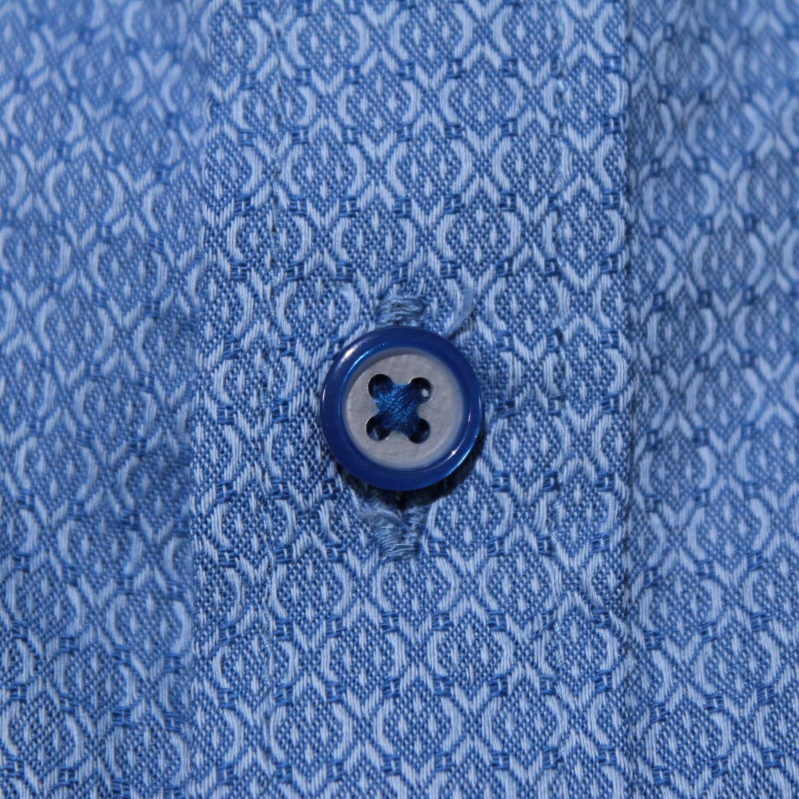 Robert Graham Robert Graham New with tags Shirt Size L US In Blue Size US L / EU 52-54 / 3 - 7 Thumbnail