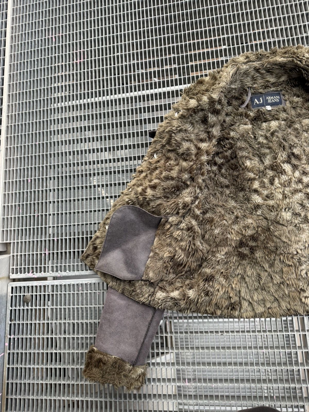 Armani Armani Jeans Suede Mohair Fuzzy Jacket Size S / US 4 / IT 40 - 12 Thumbnail