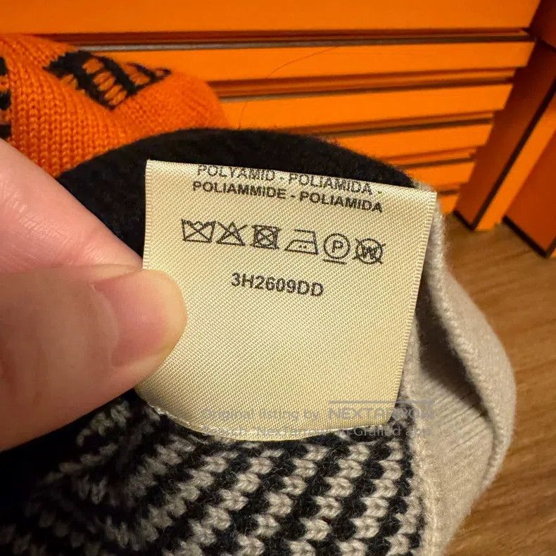 Hermes Hermes Women's Sweater - 2023 Autumn/Winter Collection Size XS / US 0-2 / IT 36-38 - 5 Thumbnail