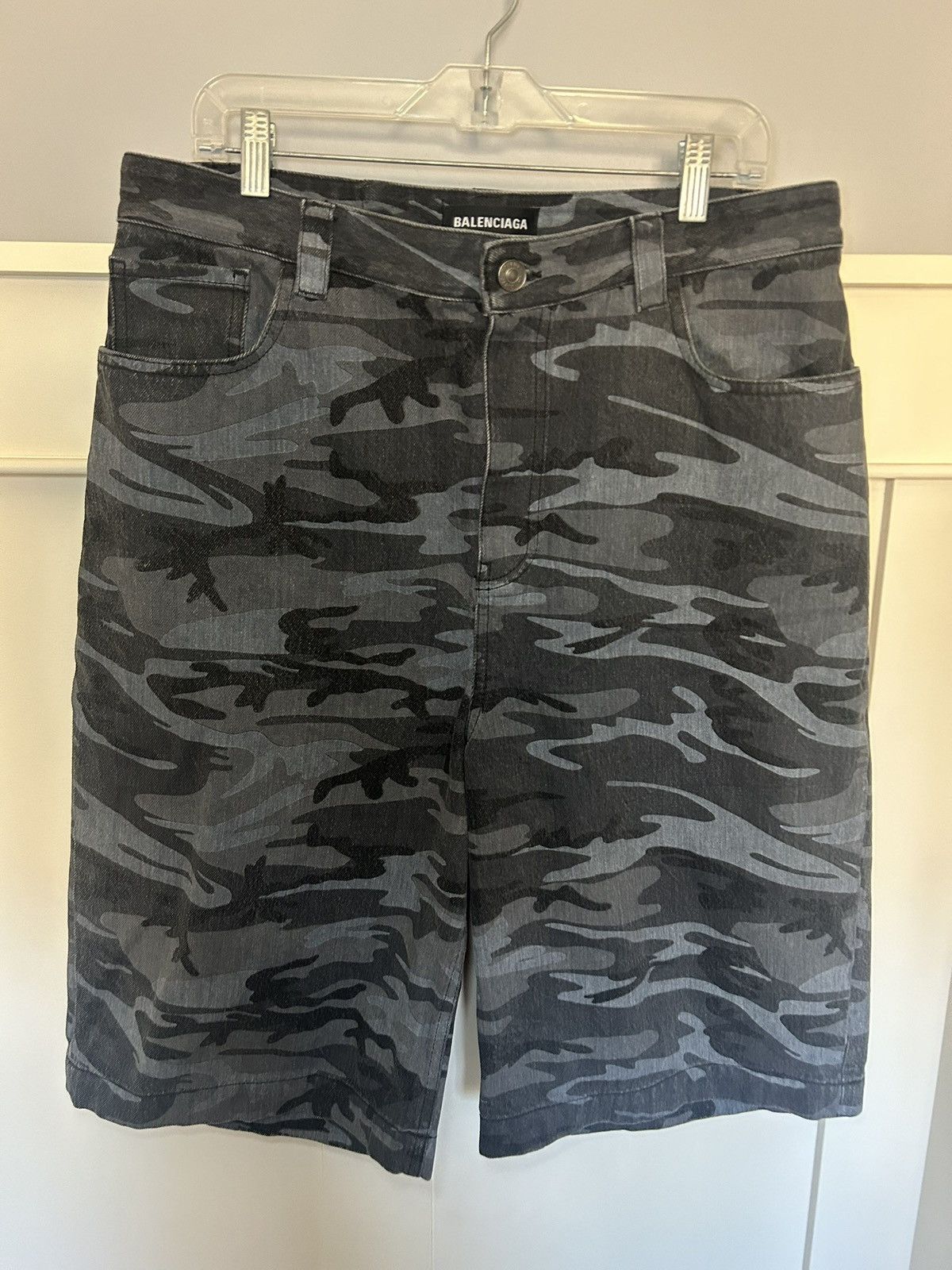 Balenciaga Balenciaga Japan Exclusive Russian Police’ Camo Denim Shorts Size US 33 - 1 Thumbnail