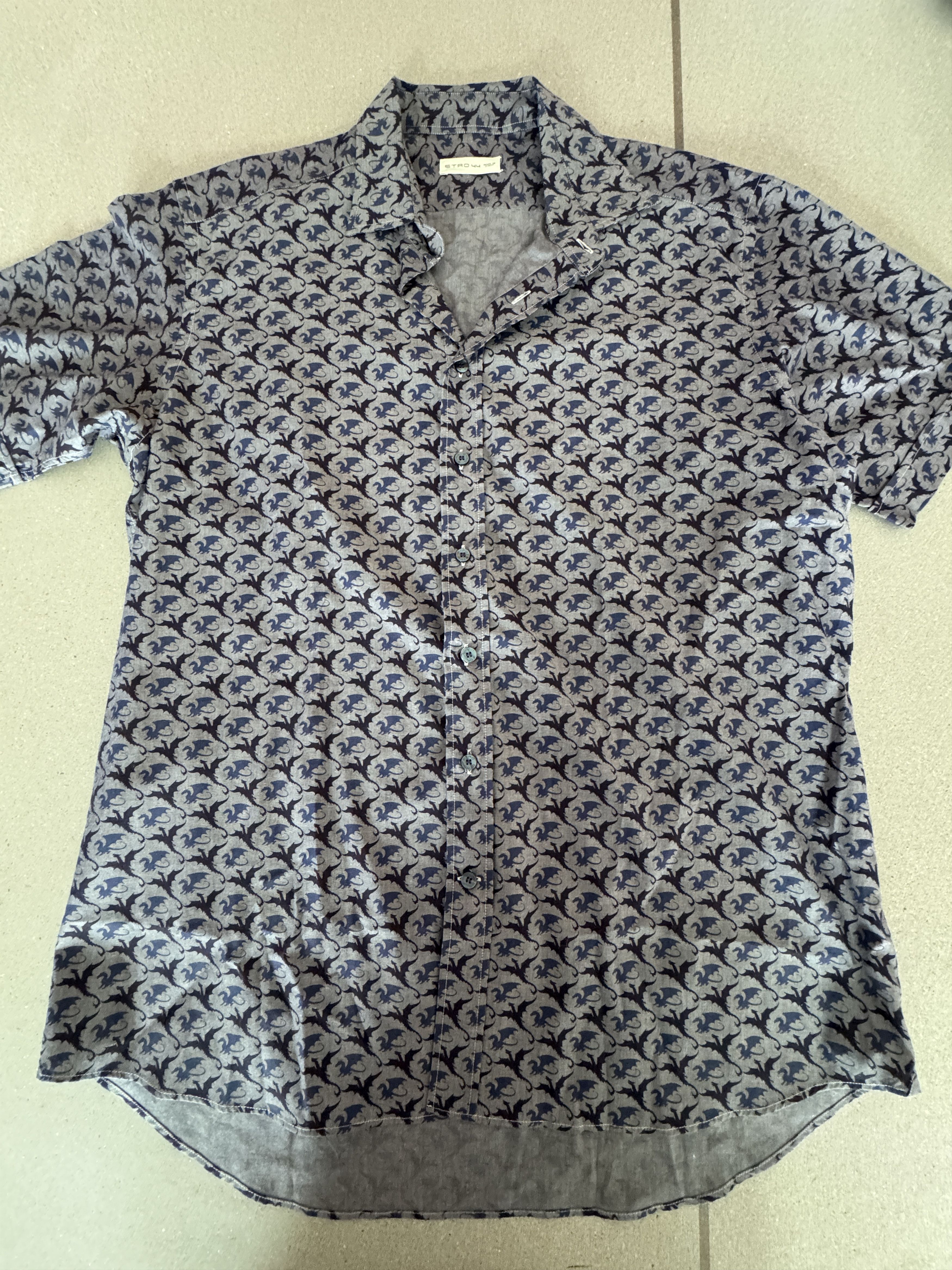 Etro Gray short sleeve shirt with dragon motif Size US XL / EU 56 / 4 - 1 Thumbnail