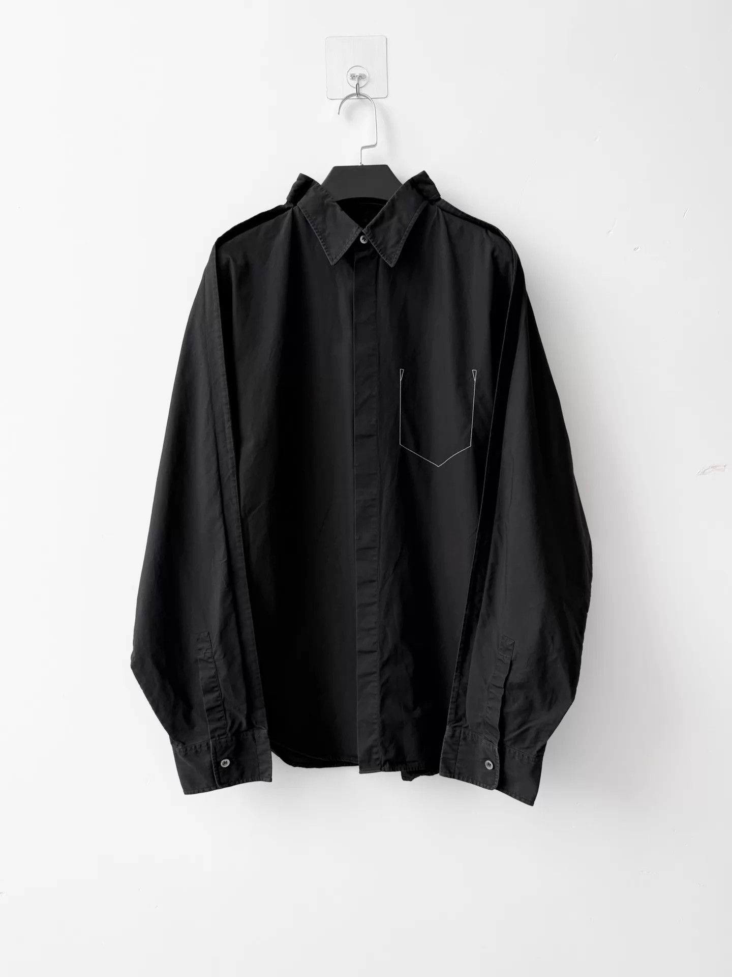 Maison Margiela Maison Margiela Topstitch Batwing Shirt Black 38 Size US S / EU 44-46 / 1 - 1 Thumbnail