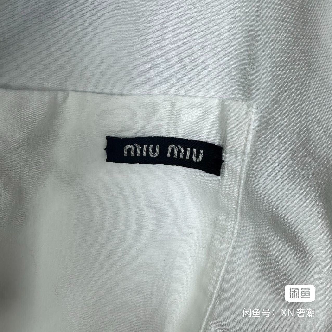 Miu Miu Miu Miu White Cotton Cropped T-shirt . Size S / US 4 / IT 40 - 5 Thumbnail