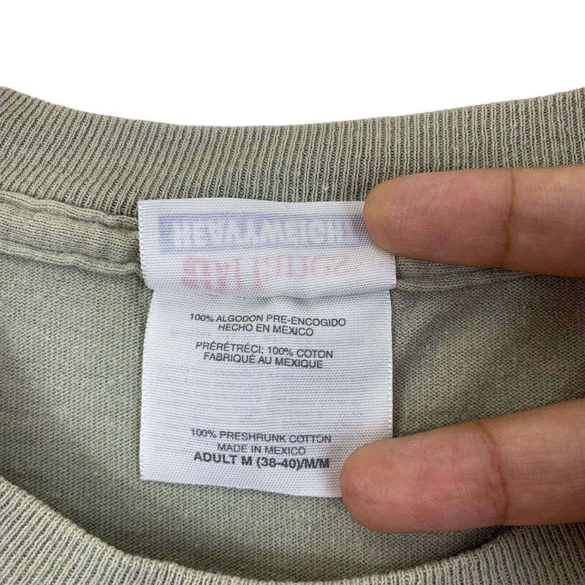 Hanes Vintage 90’ DIVE GUAM USA The Sun Tee Shirt Size US M / EU 48-50 / 2 - 7 Thumbnail