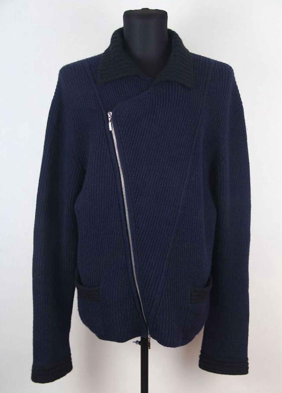 Chanel Chanel Assymetric Zip-Up Cashmere Cardigan Sweater Size US XL / EU 56 / 4 - 1 Thumbnail