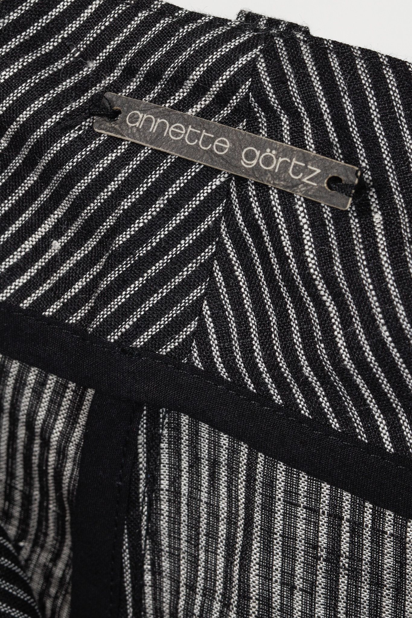 Annette Gortz Annette Gortz Solo Black Pinstripe-Linen Wide-Leg Pants Size 35" - 4 Thumbnail