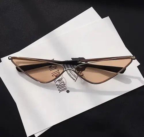Designer Retro punk sunglasses Size ONE SIZE - 2 Thumbnail