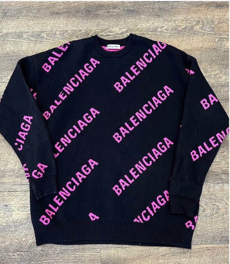 Balenciaga Balenciaga Allover Logo Sweater Size US S / EU 44-46 / 1 - 2 Thumbnail