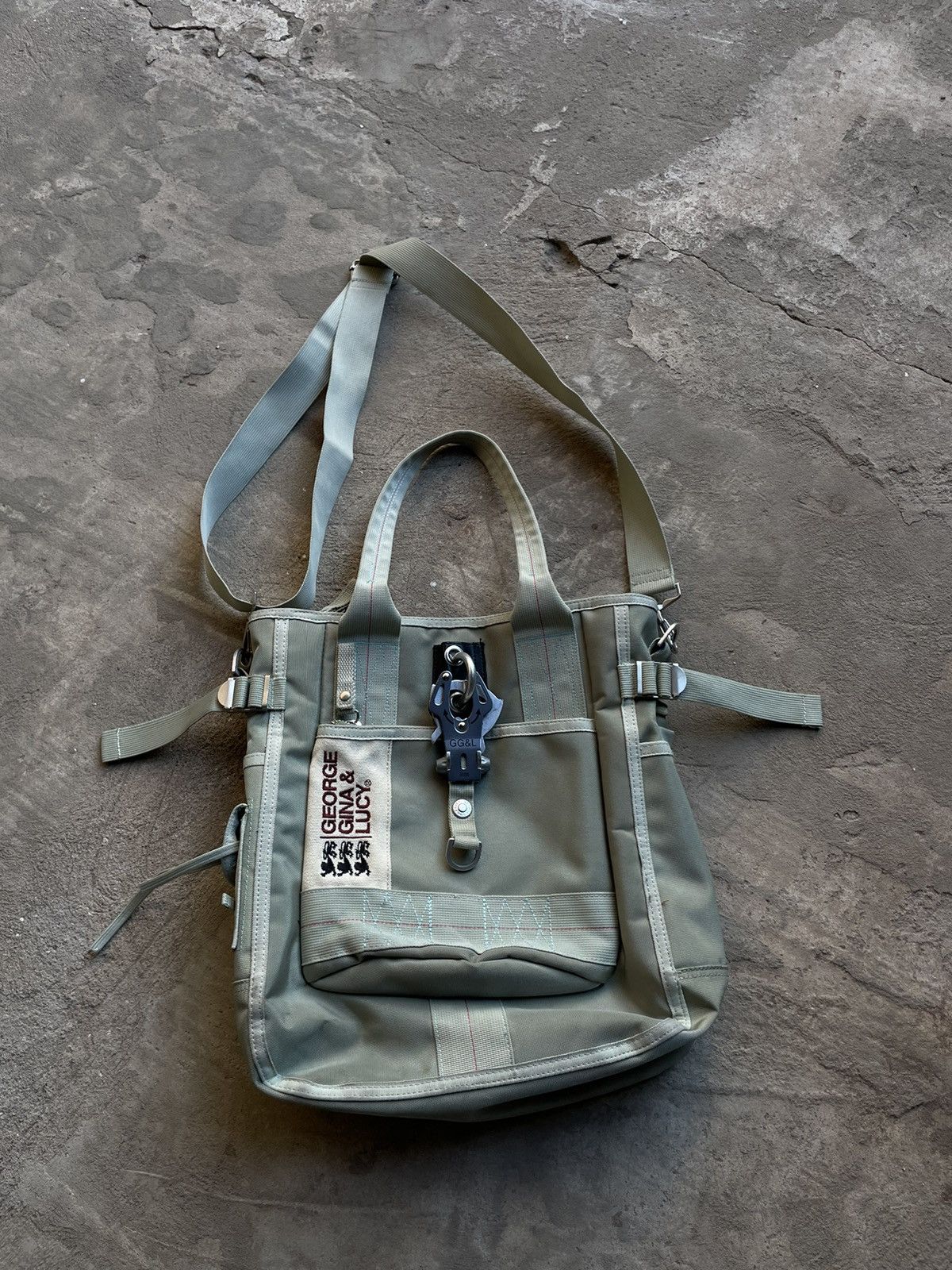 Vintage George Gina Lucy Crossbody Shoulder Bag Archive