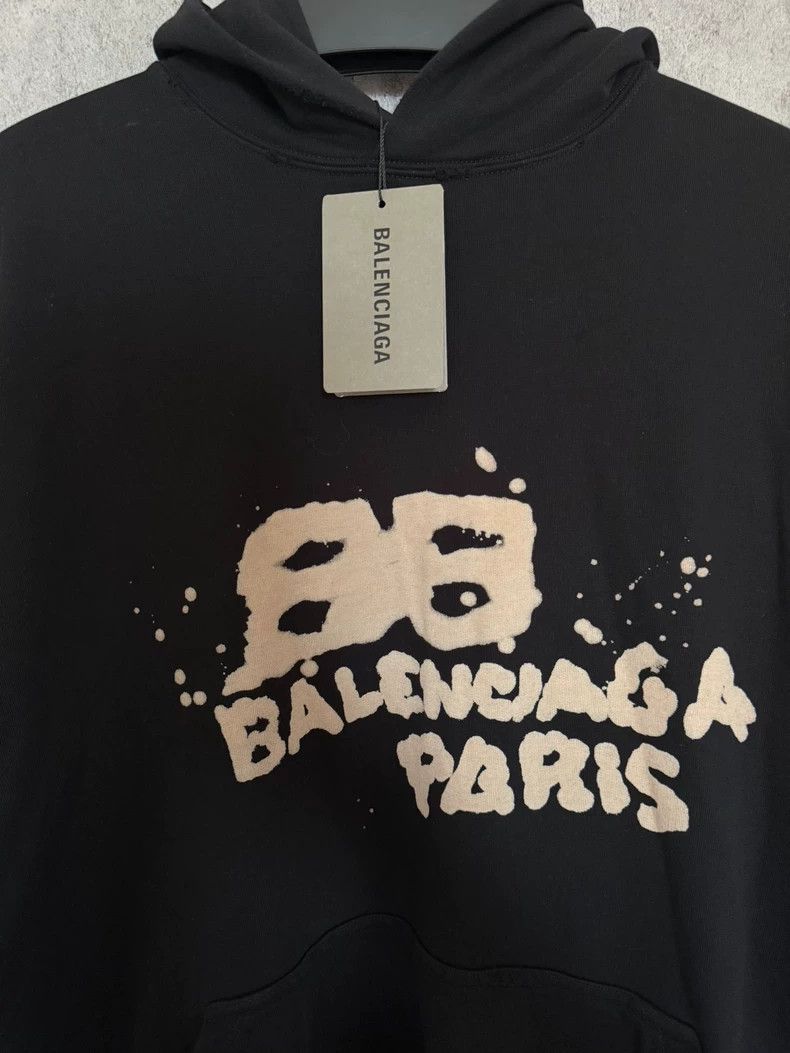 Balenciaga Balenciaga Dripping Graffiti Hooded Sweatshirt, Black Size US XL / EU 56 / 4 - 2 Thumbnail