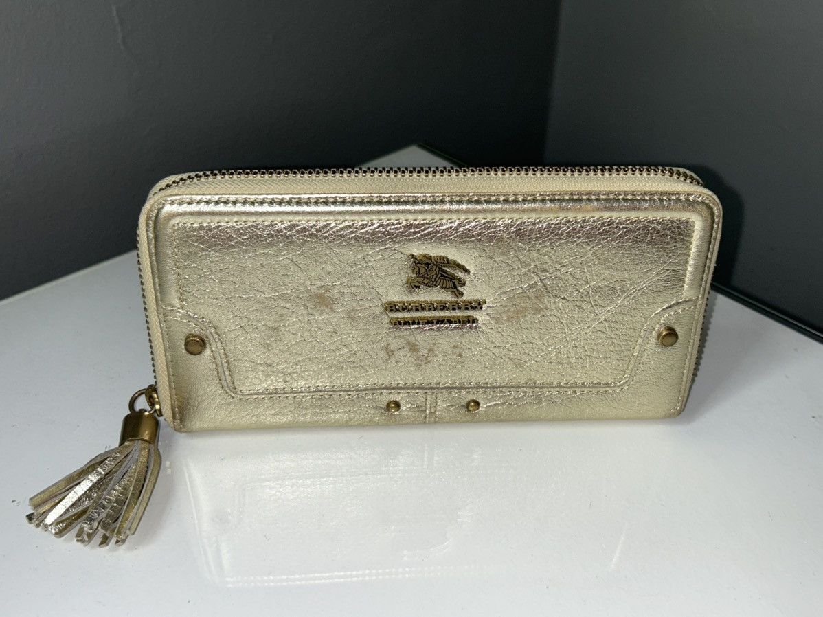 Burberry Burberry Blue Label Gold Zippy Wallet w/ Nova Check Interior Size ONE SIZE - 3 Thumbnail