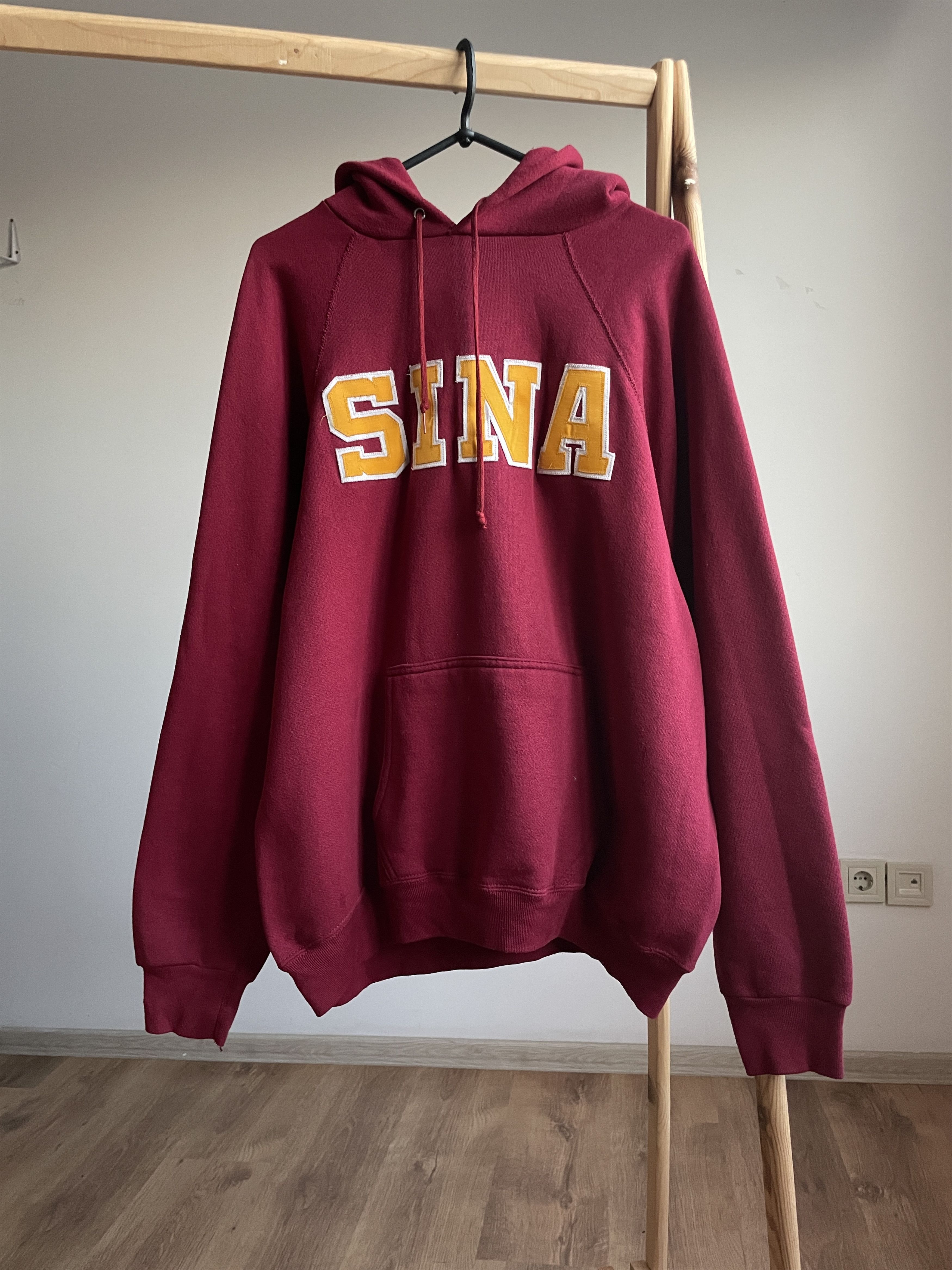 Vintage Discus Athletic Vintage 90's Made in USA SINA Hoodie Size XL Size US XL / EU 56 / 4 - 1 Thumbnail