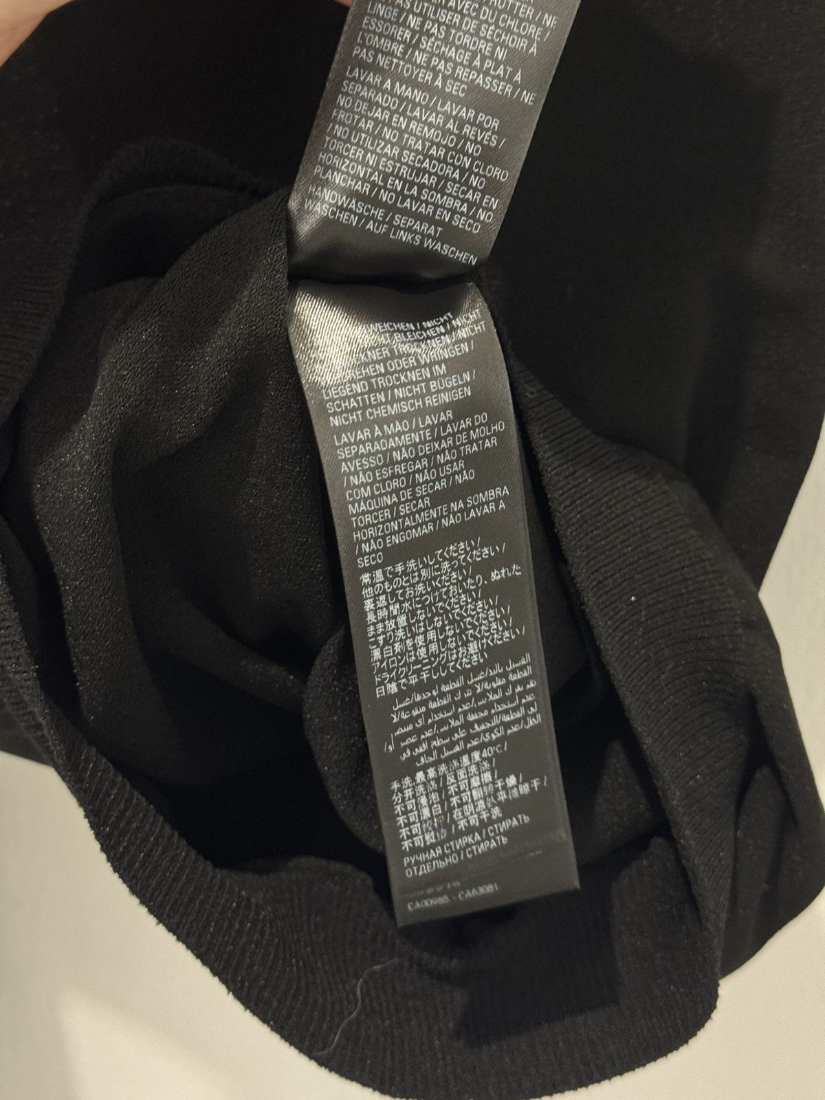 Balenciaga SS23 GLOVES TURTLENECK SWEATER Size S / US 4 / IT 40 - 9 Thumbnail